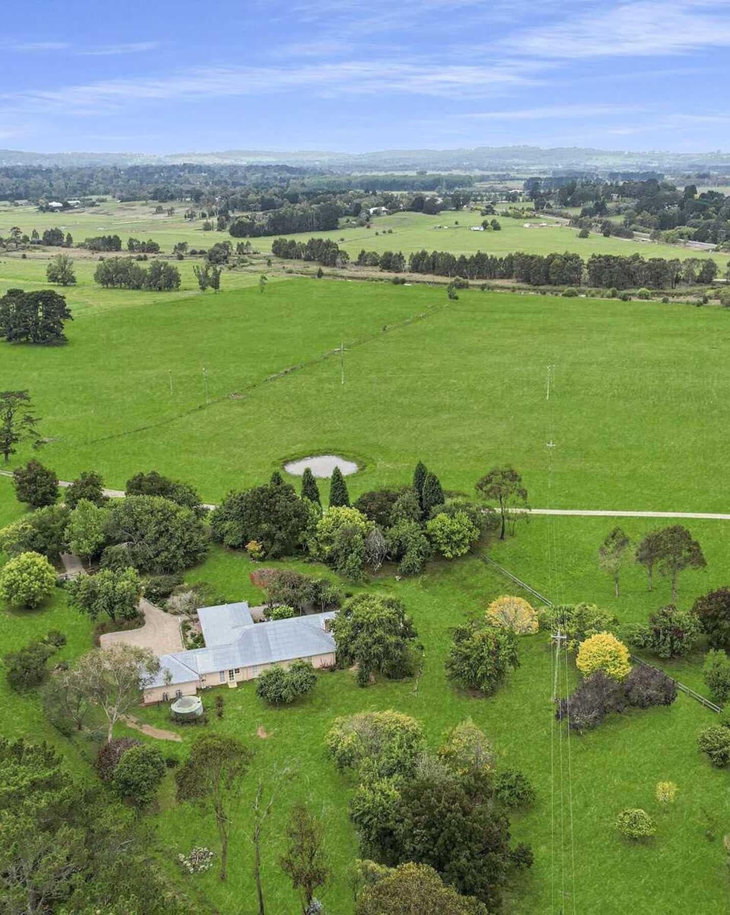 42 Suttor Road Moss Vale, Vale - Image 1