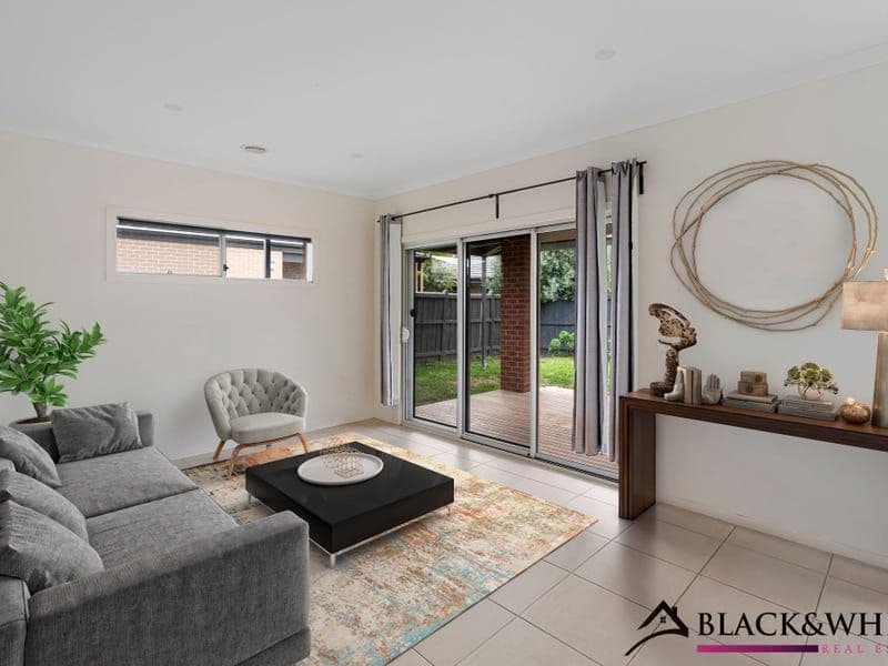14 Lambro Way, Point Cook VIC 3030, Point Cook - Thumbnail 8