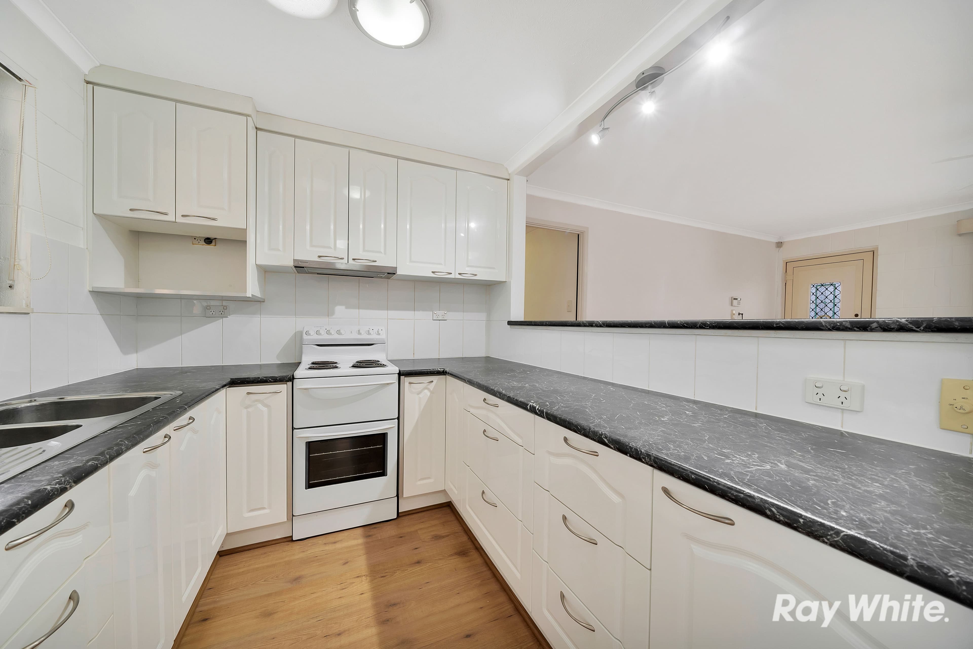 24 Pauline Street, Marsden QLD 4132, Marsden - Thumbnail 6