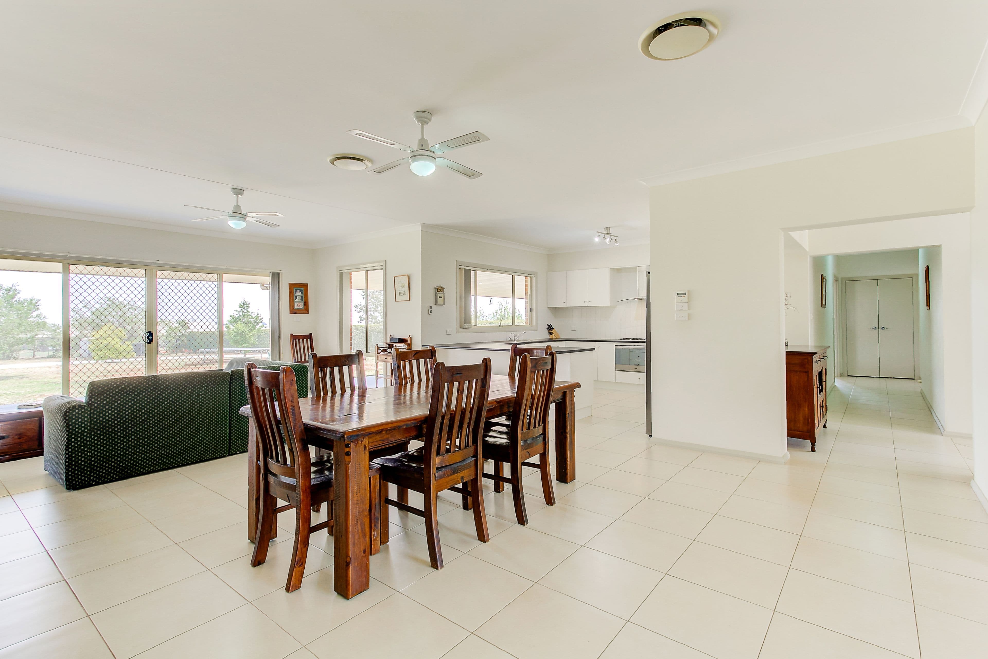 19 Barrington Drive, Tamworth NSW 2340, Tamworth - Thumbnail 8