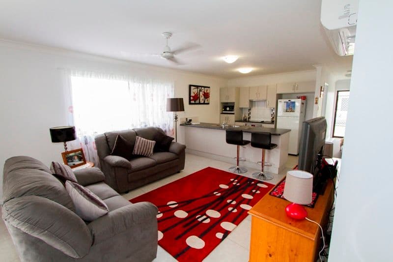 10 Skardon Place, KELSO QLD 4815, Kelso - Thumbnail 8