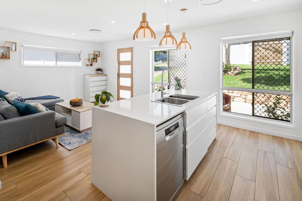 20 Gurrah Avenue, Southport QLD 4215, Southport - Thumbnail 5