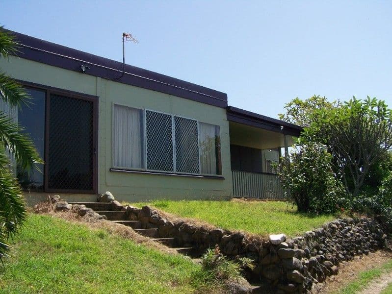 11A Cliff Street, YEPPOON QLD 4703, Yeppoon - Thumbnail 2
