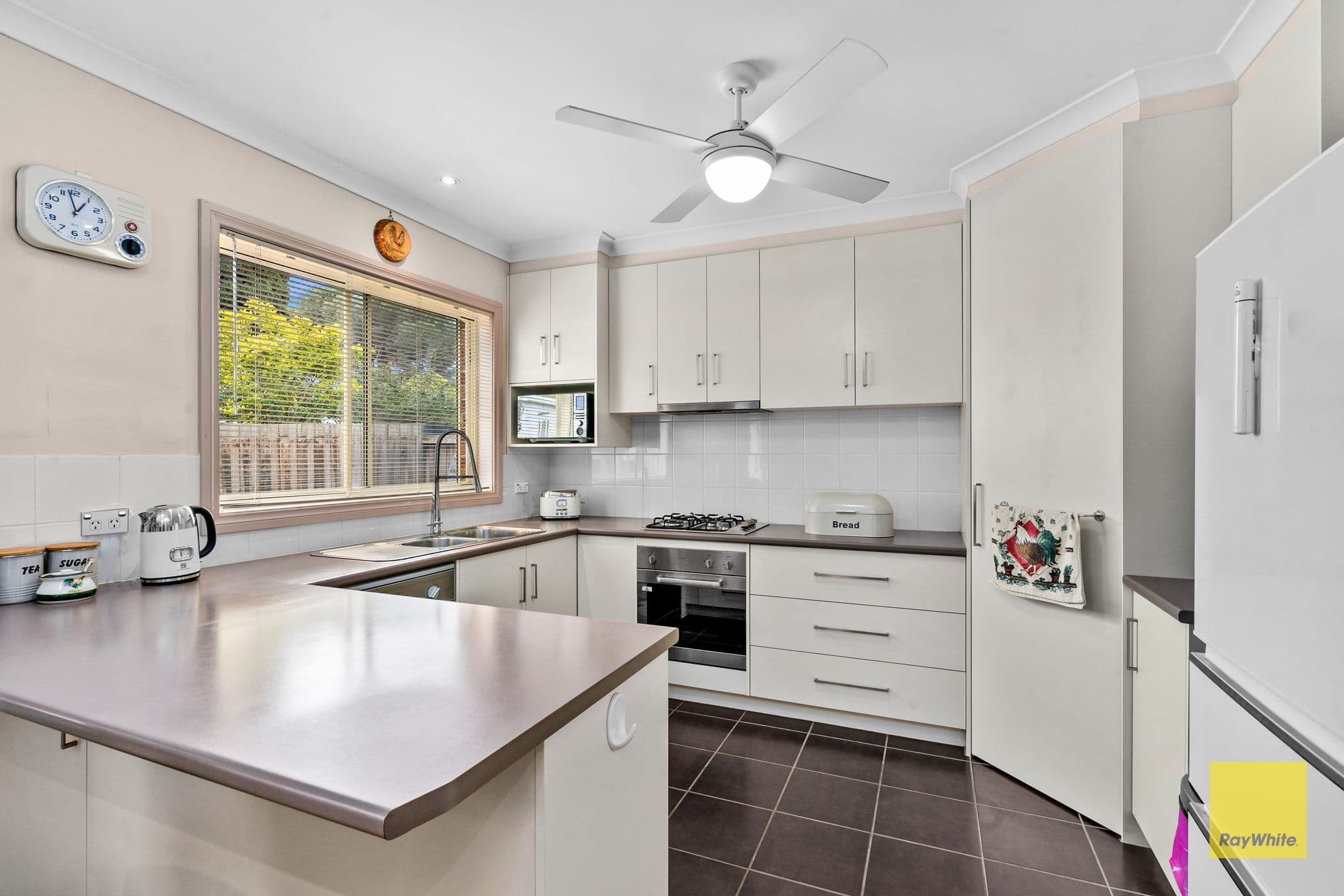 72 South Valley Road, Highton VIC 3216, Highton - Thumbnail 4