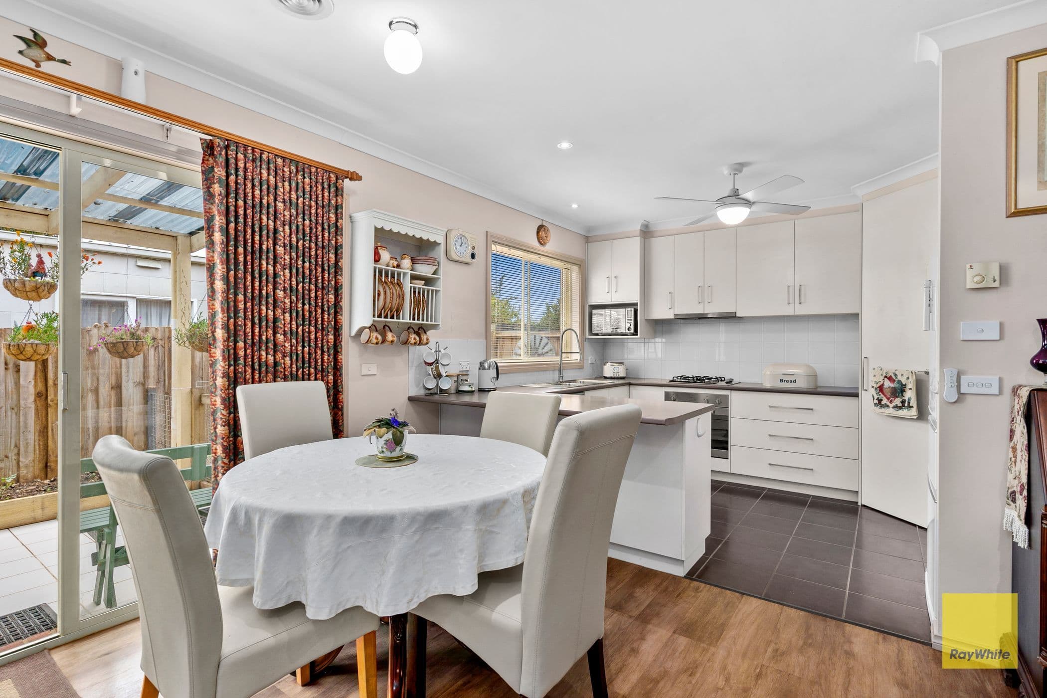 72 South Valley Road, Highton VIC 3216, Highton - Thumbnail 5