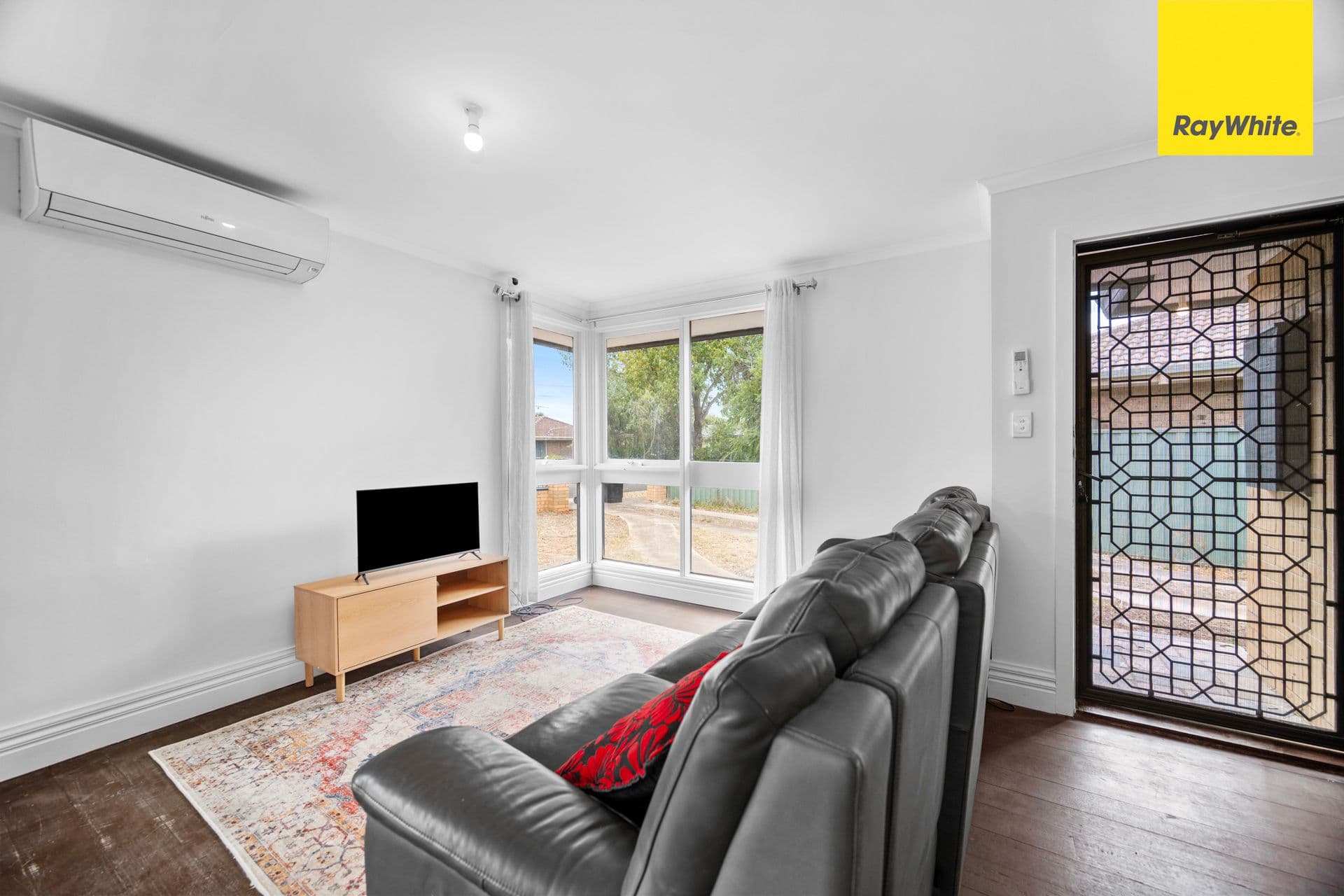 26 Callanan Drive, Melton South VIC 3338, Melton South - Thumbnail 2