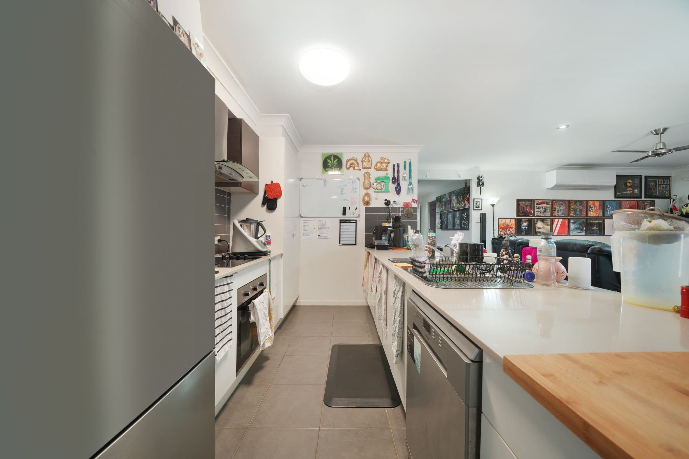 10 Hubner Drive, Rothwell QLD 4022, Rothwell - Thumbnail 2