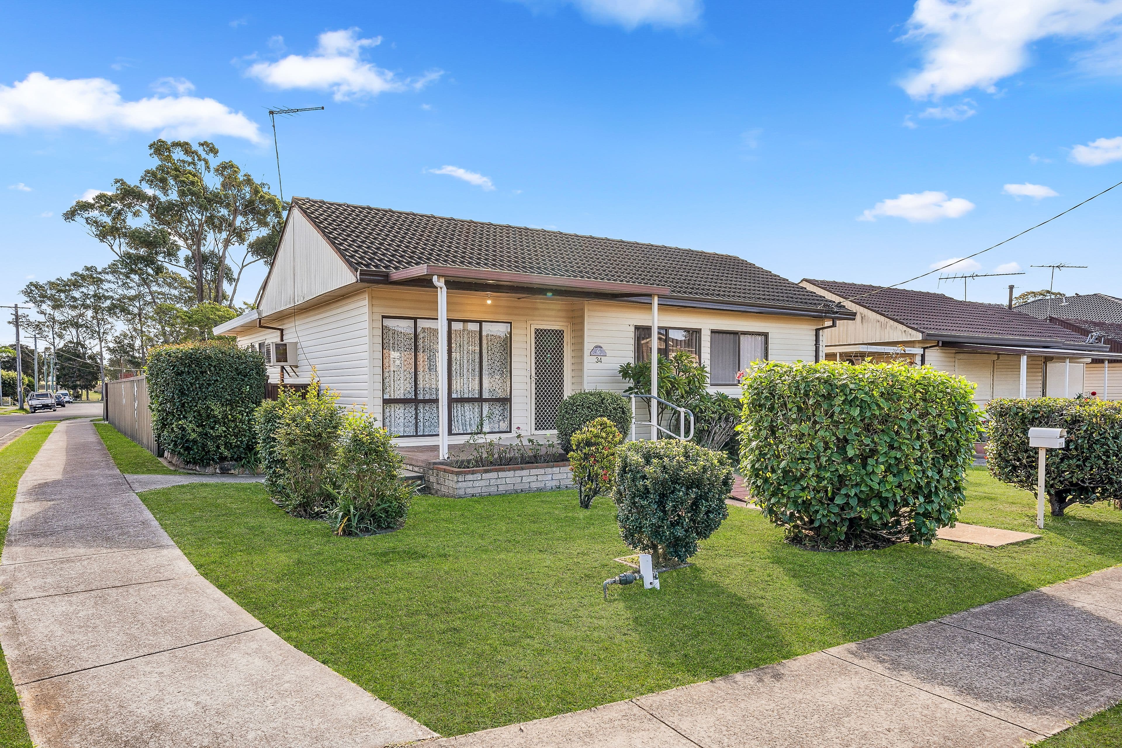 34 Avoca Road, Canley Heights NSW 2166, Canley Heights - Thumbnail 2