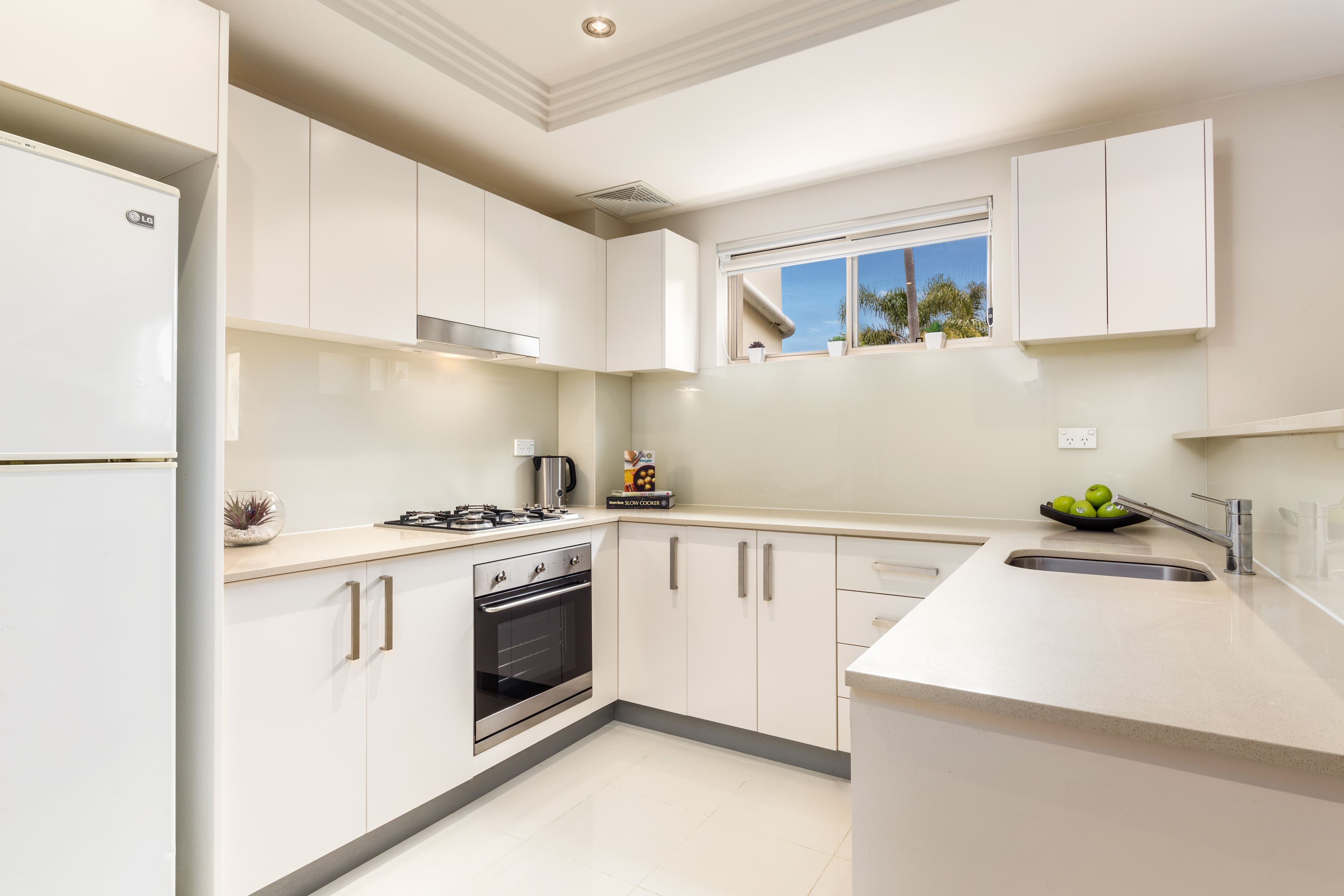 16-18 Frazer Street, Collaroy NSW 2097, Collaroy - Thumbnail 3