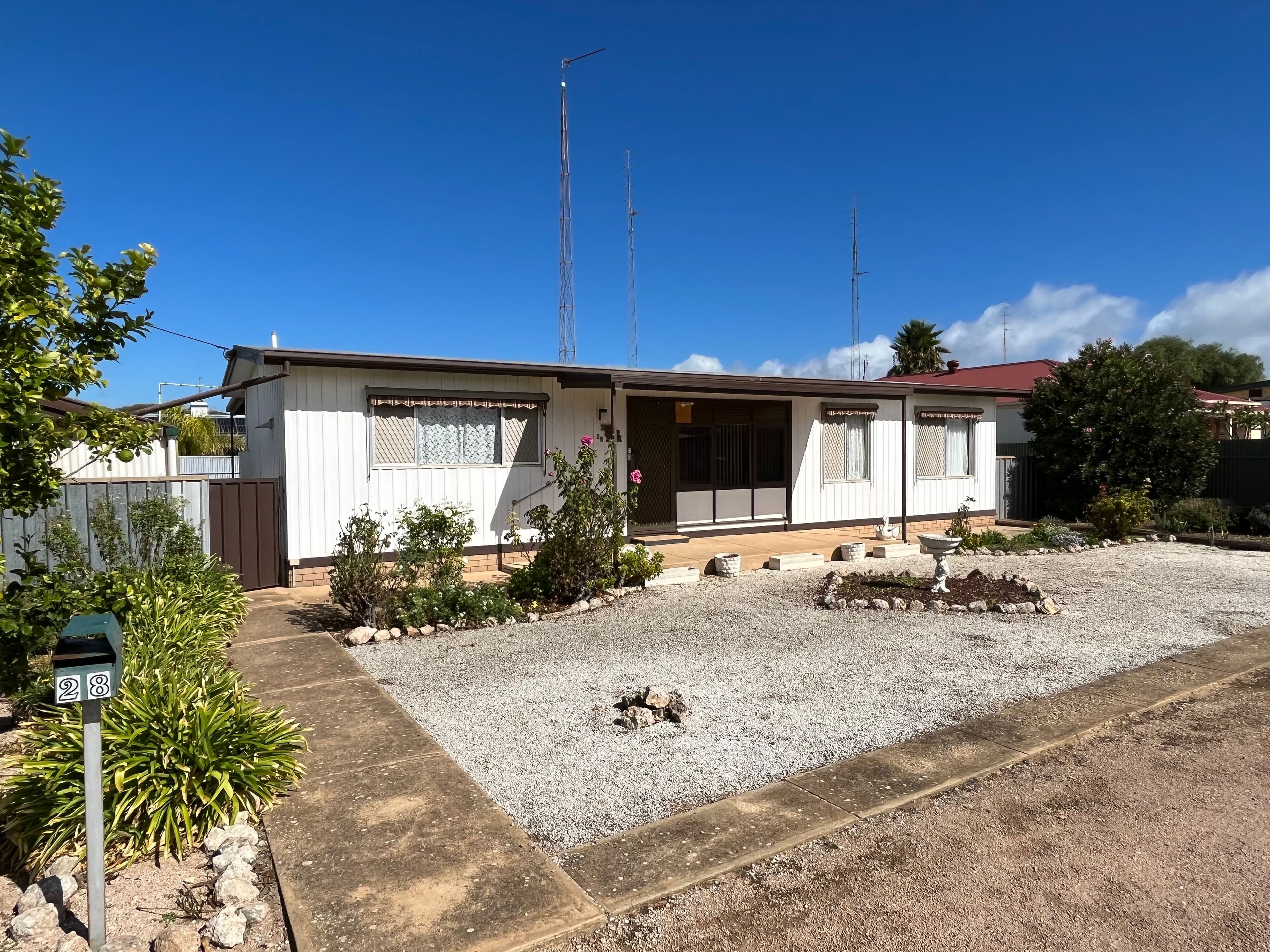 28 Ireland Street, Wallaroo SA 5556, Wallaroo - Thumbnail 2
