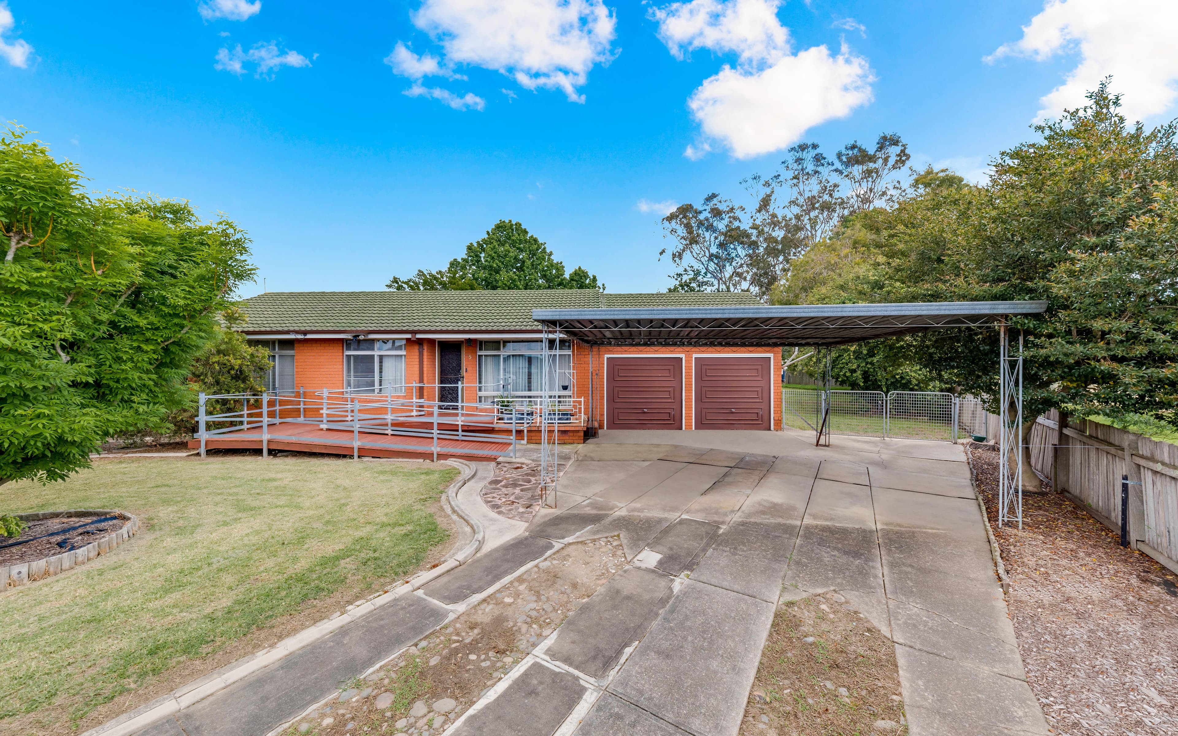5 Burns Avenue, Macquarie Fields NSW 2564, Macquarie Fields - Thumbnail 2