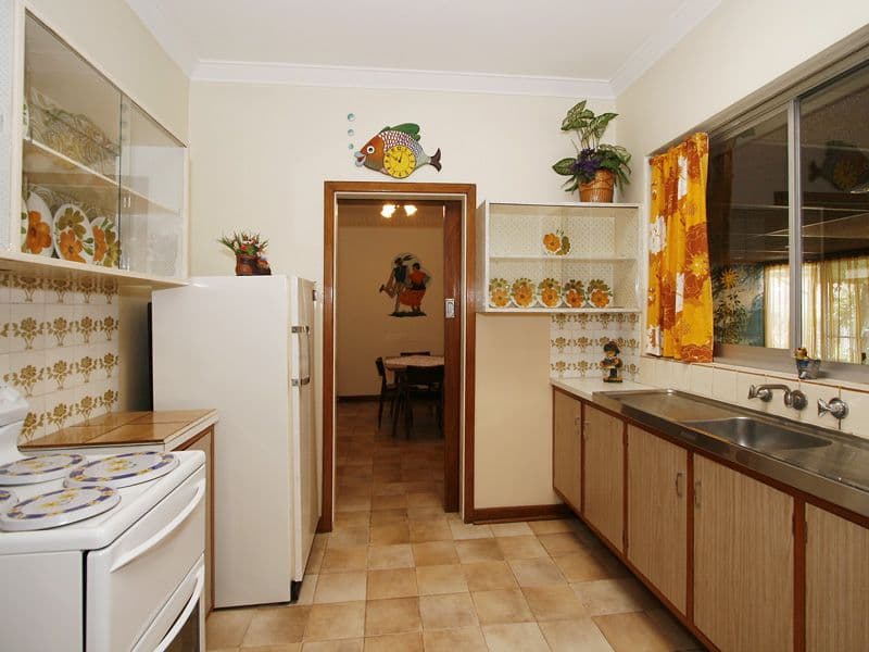 18 Gannett Street, BATEMAN WA 6150, Bateman - Thumbnail 3