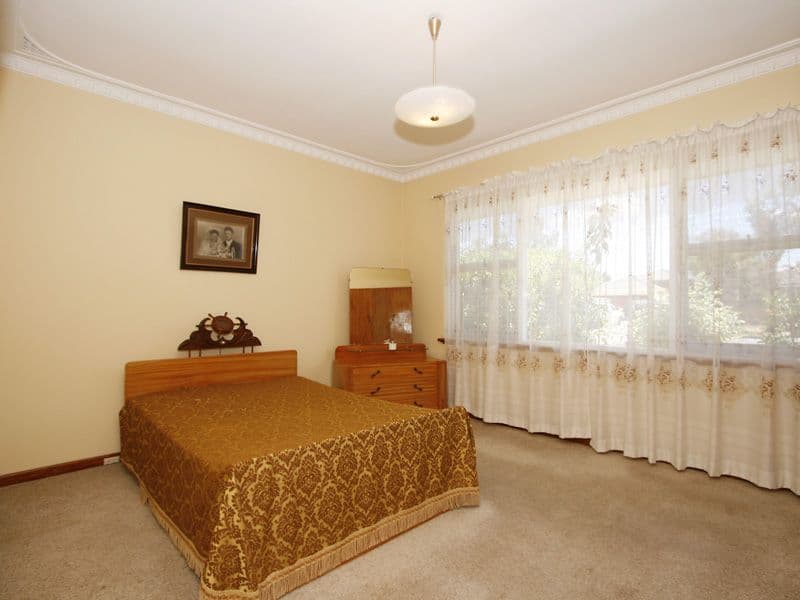 18 Gannett Street, BATEMAN WA 6150, Bateman - Thumbnail 6