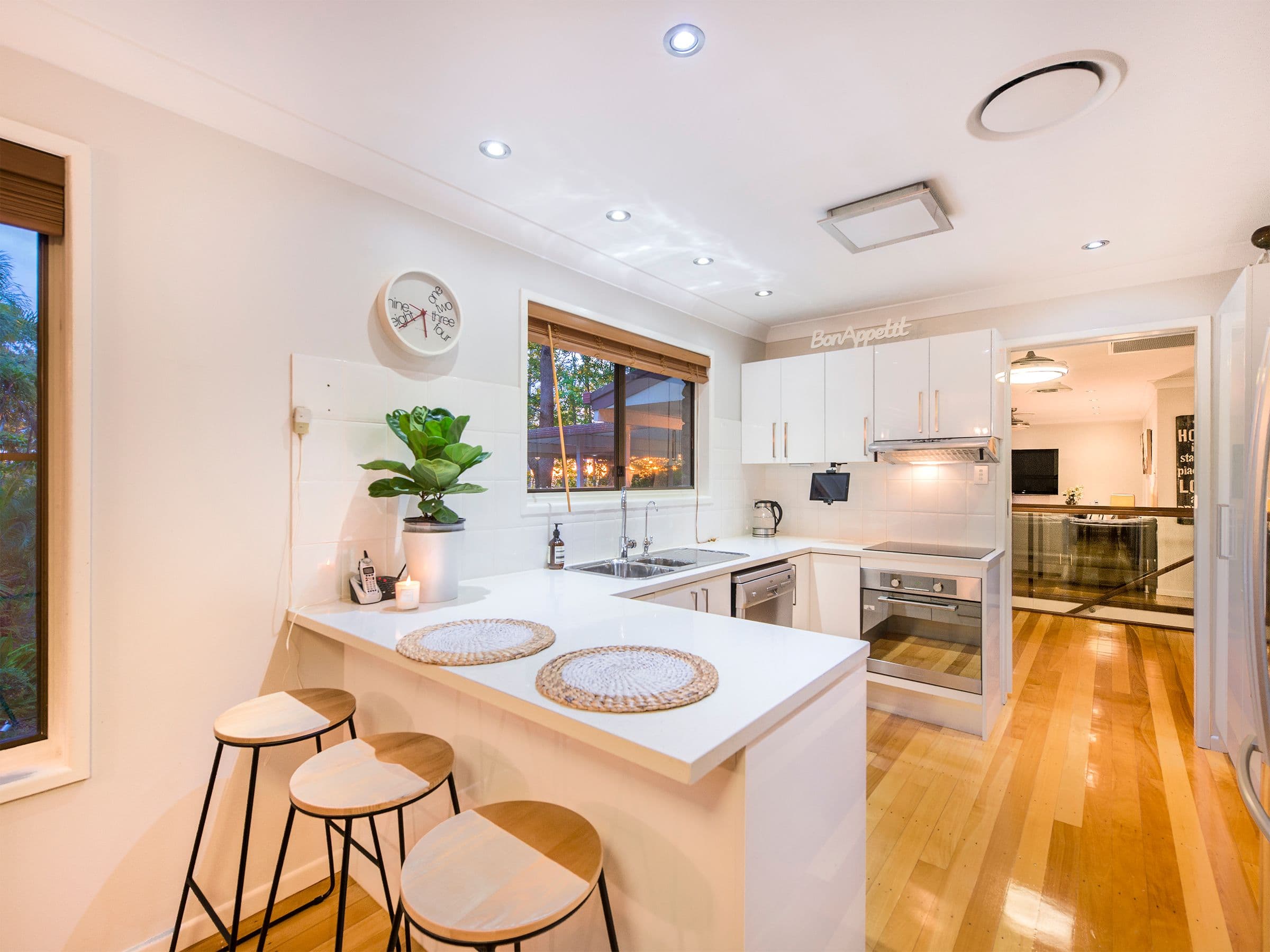 10 Lasandra Court, Shailer Park QLD 4128, Shailer Park - Thumbnail 4