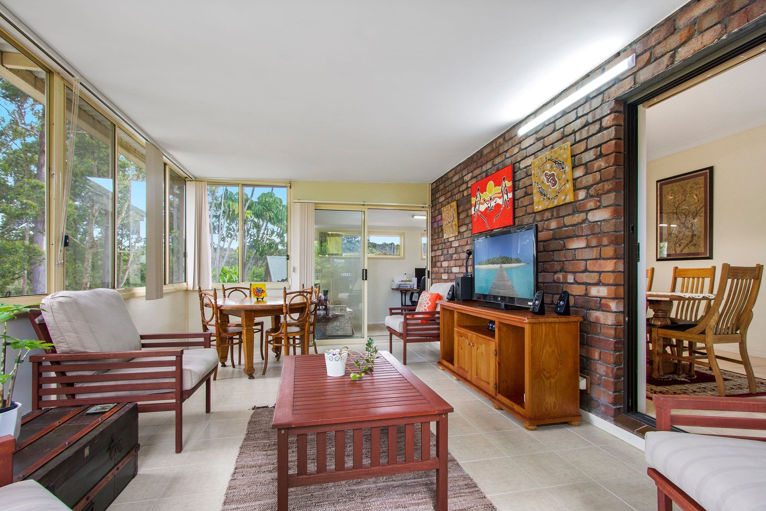 40 Hilltop Crescent, Surf Beach - Thumbnail 7