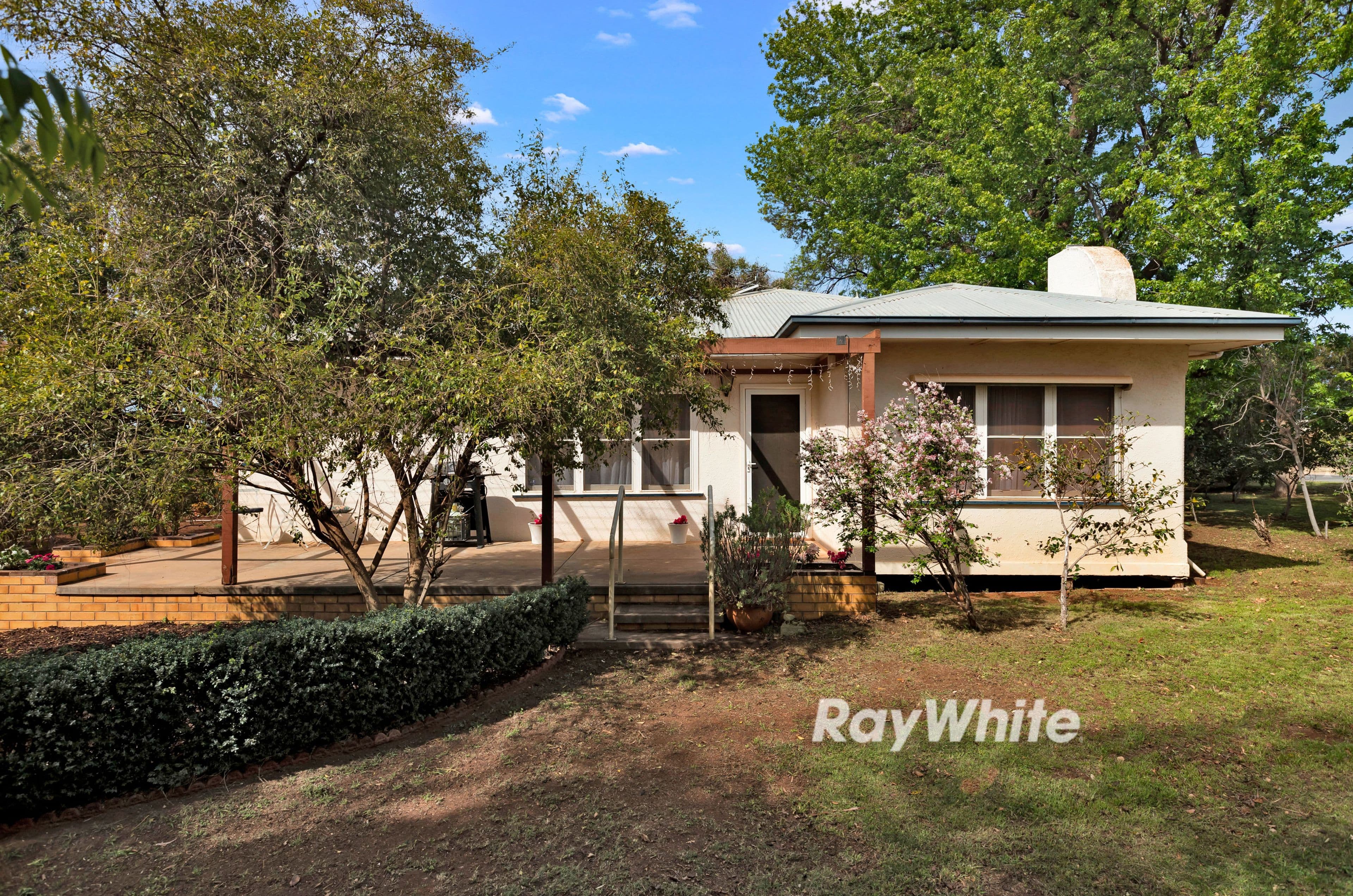 611 Paschendale Avenue, Merbein VIC 3505, Merbein - Image 1