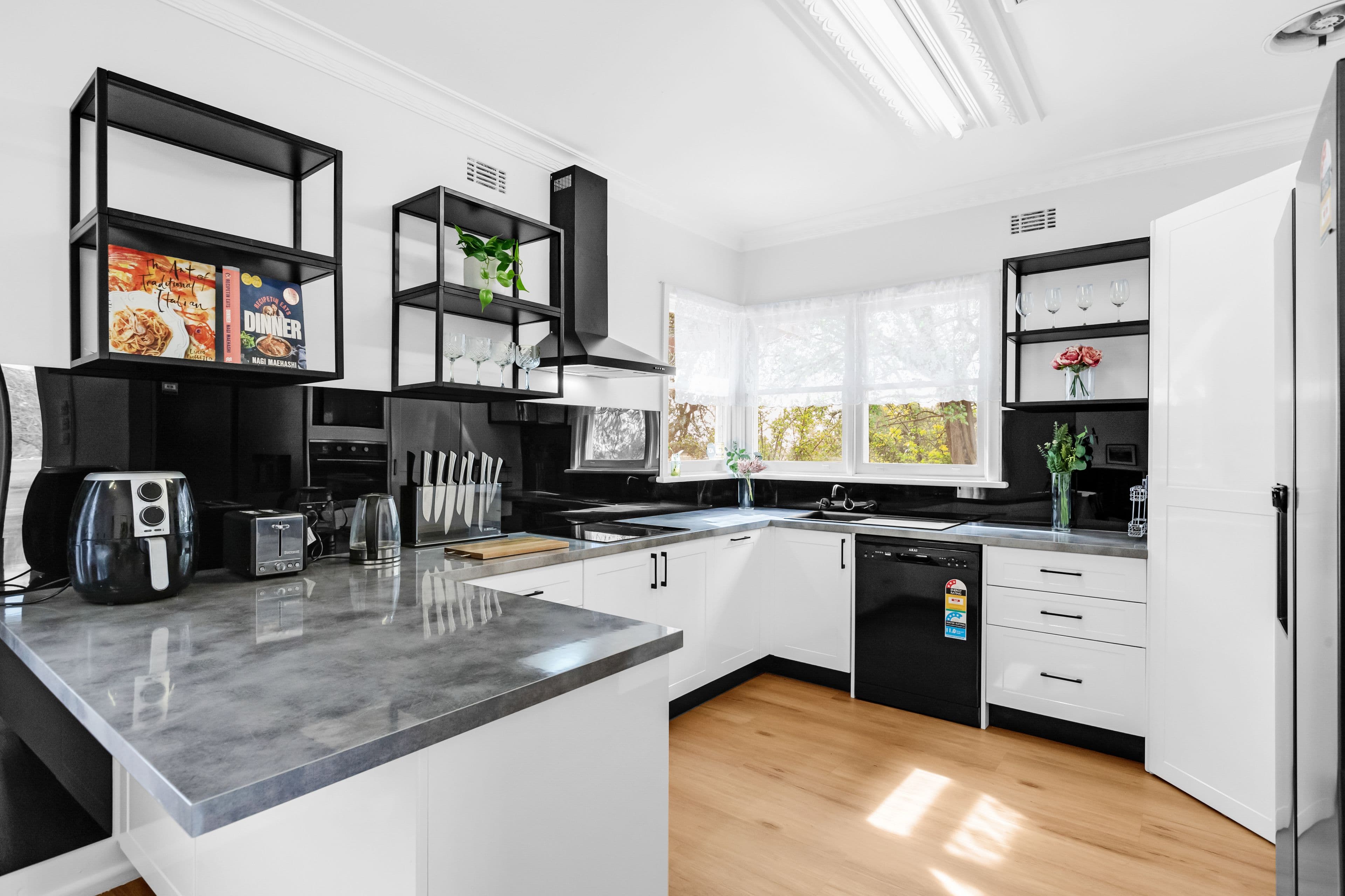 611 Paschendale Avenue, Merbein VIC 3505, Merbein - Thumbnail 4