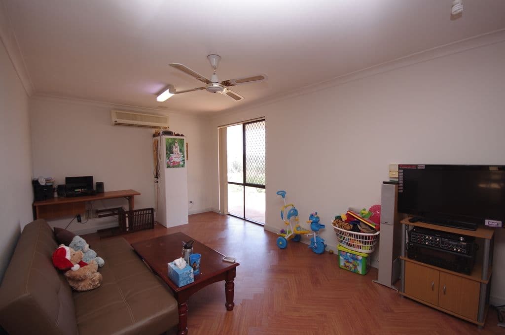1 Mulberry Lane, MIRRABOOKA WA 6061, Mirrabooka - Thumbnail 4