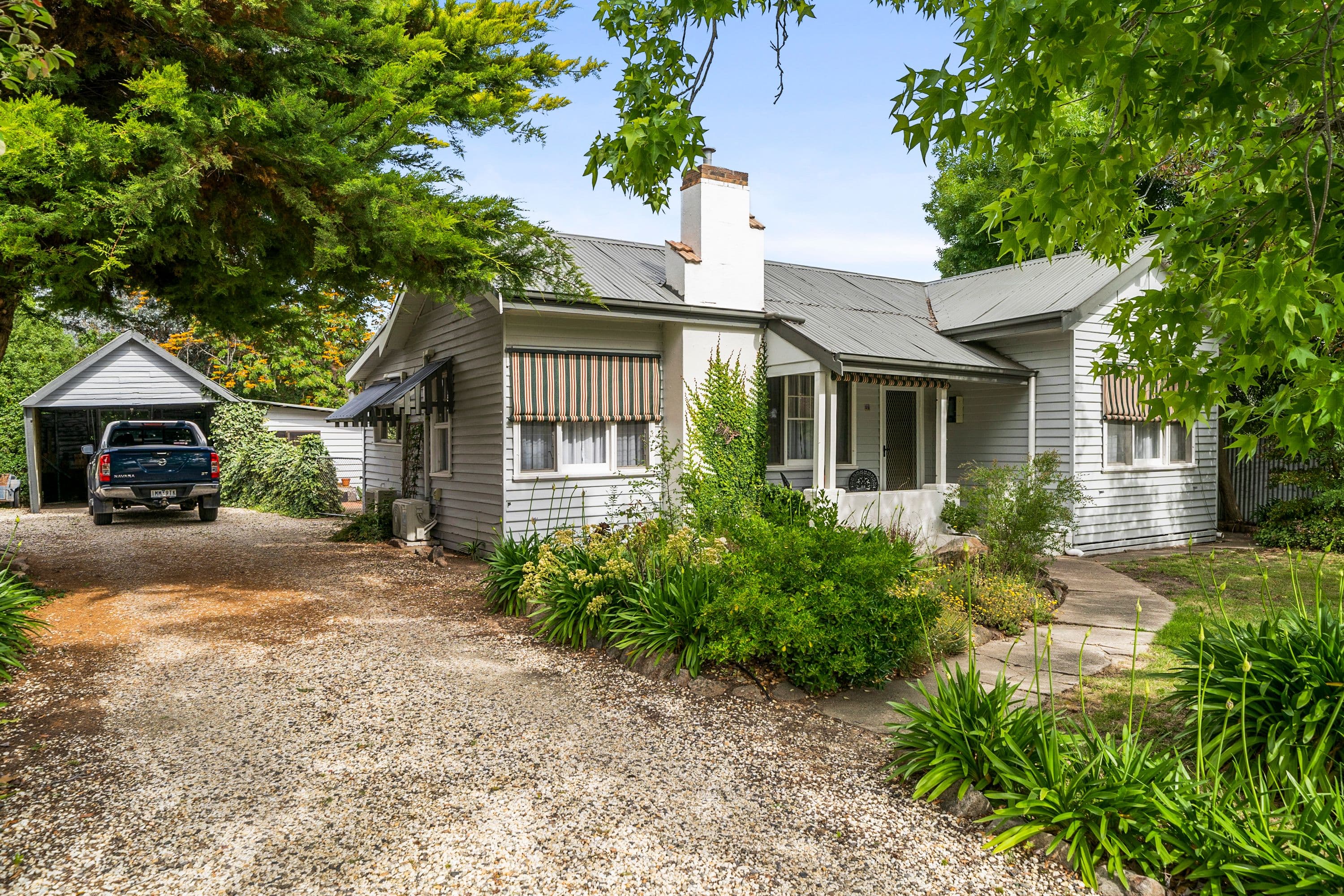 11 Weir Street, Euroa VIC 3666, Euroa - Thumbnail 2