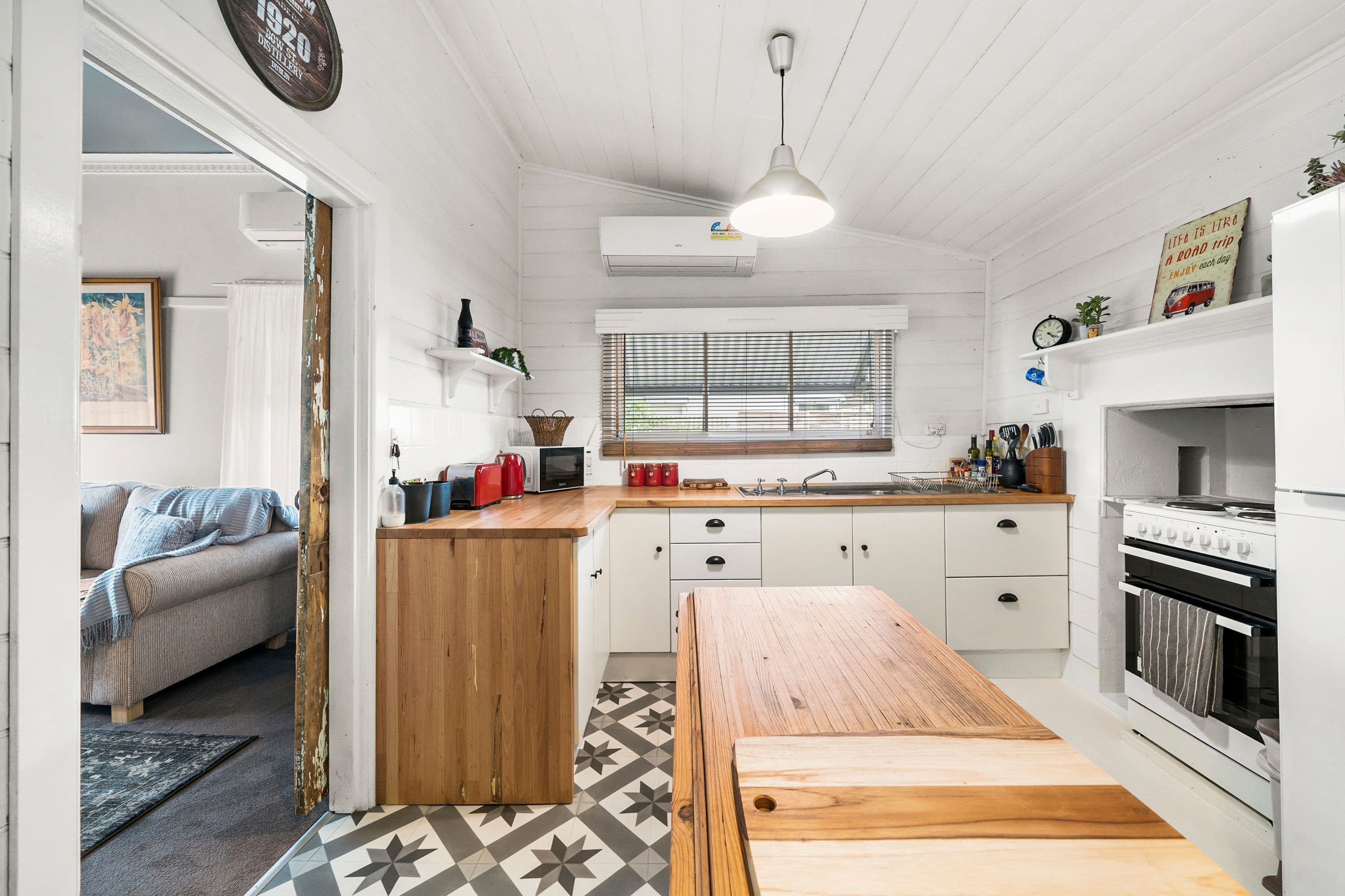 11 Weir Street, Euroa VIC 3666, Euroa - Thumbnail 5