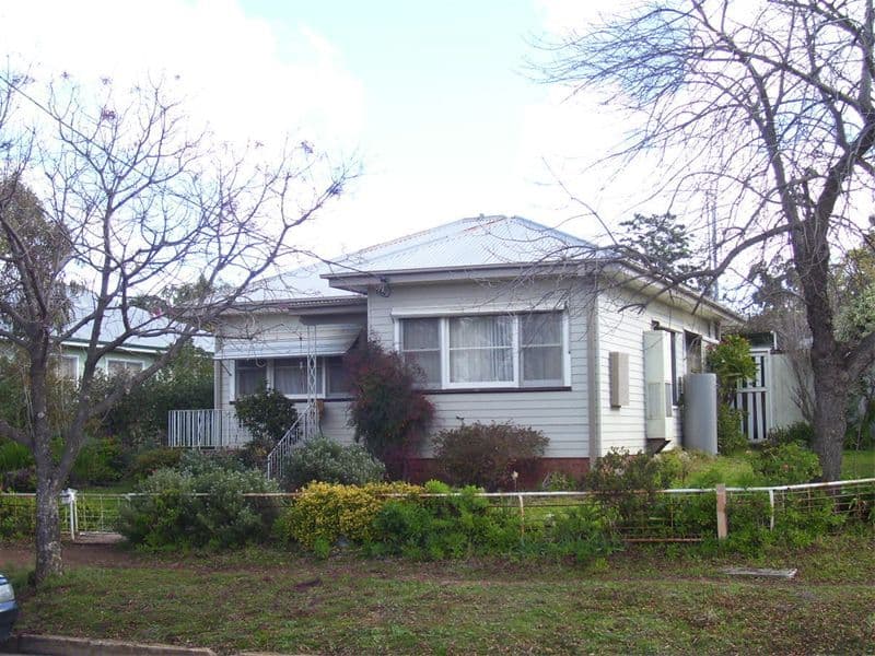 30 Coleman Road, PARKES NSW 2870, Parkes - Image 1