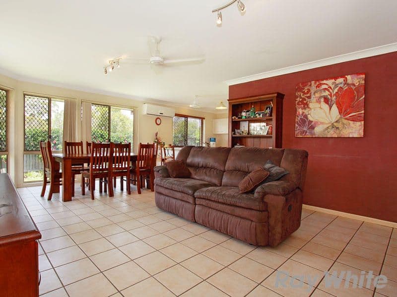22 Greendale Place, BRACKEN RIDGE QLD 4017, Bracken Ridge - Thumbnail 4