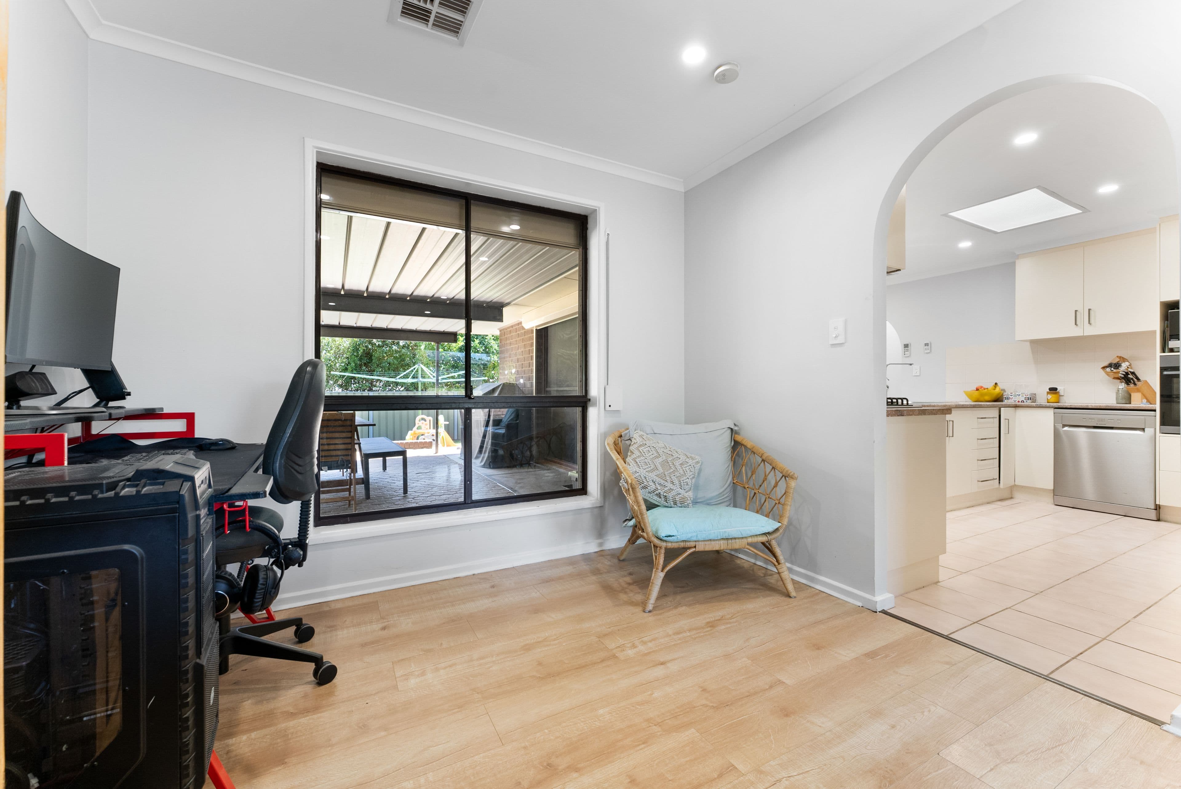 26 Megunya Crescent, Craigmore SA 5114, Craigmore - Thumbnail 5