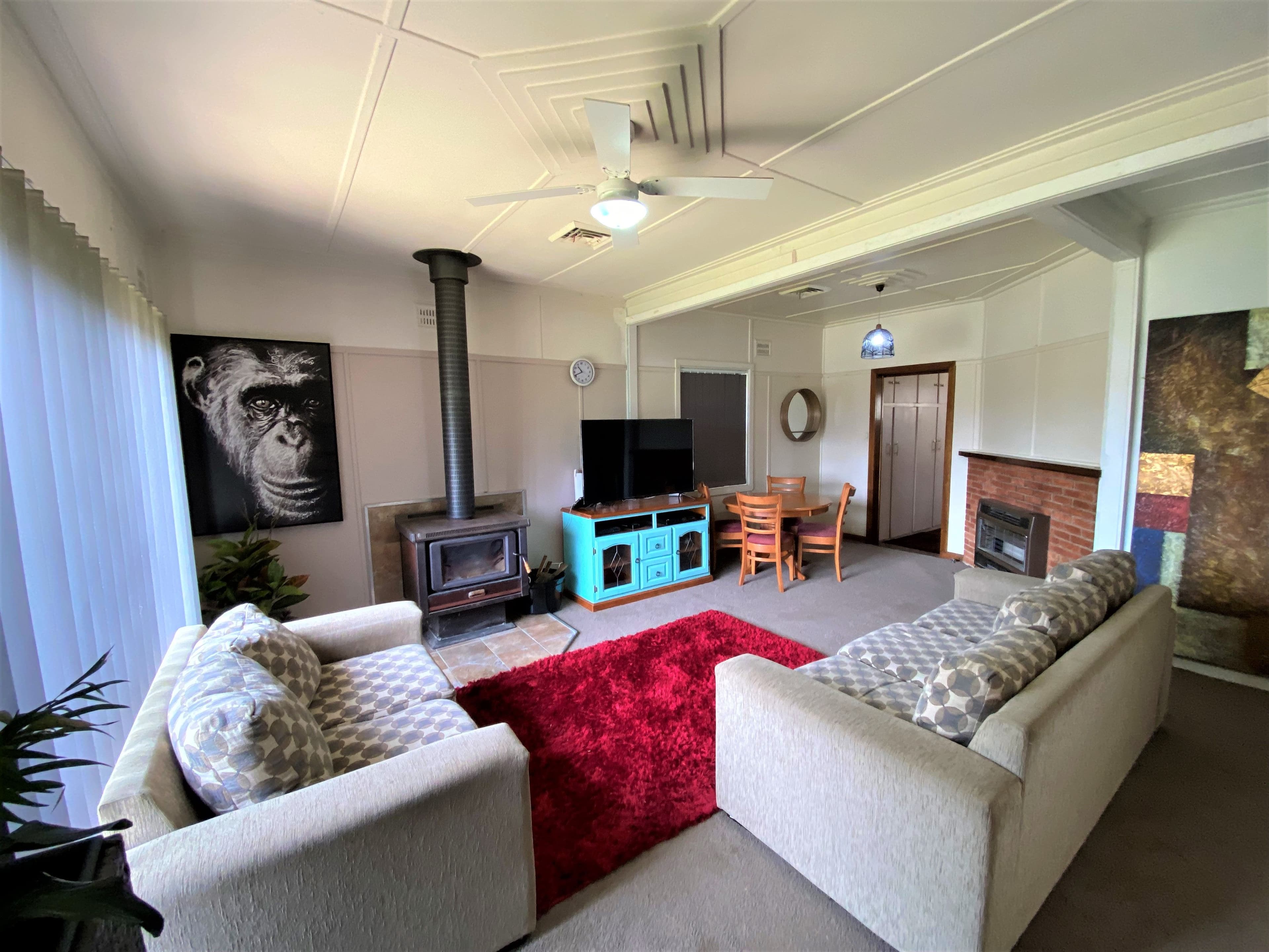 43 Murringo Street, Young NSW 2594, Young - Thumbnail 2