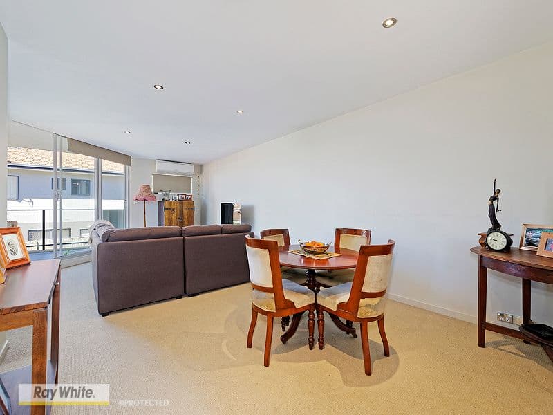 12 Portwood Street, Redcliffe QLD 4020, Redcliffe - Thumbnail 4