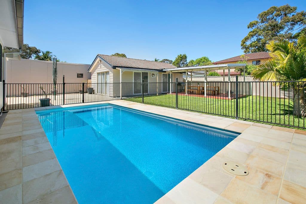 47 Parr Parade, NARRAWEENA NSW 2099, Narraweena - Thumbnail 2