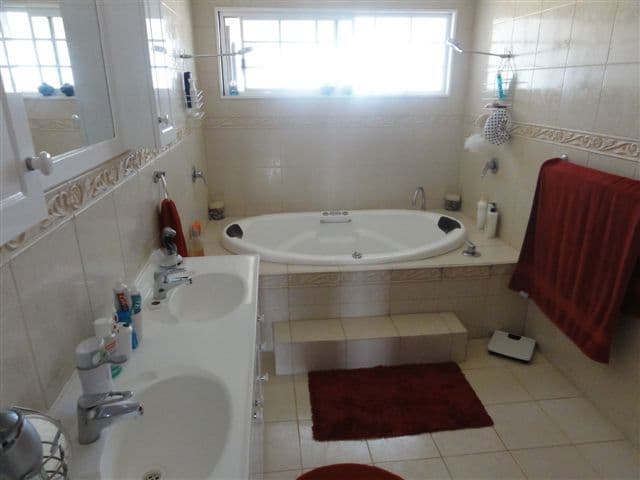41 Gaffney Street, BROKEN HILL NSW 2880, Broken Hill - Thumbnail 5