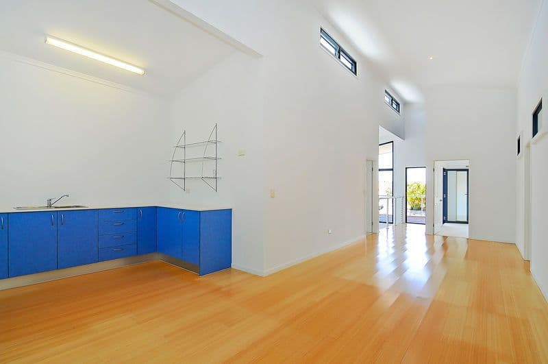 6 Pimaga Place, RUNAWAY BAY QLD 4216, Runaway Bay - Thumbnail 7