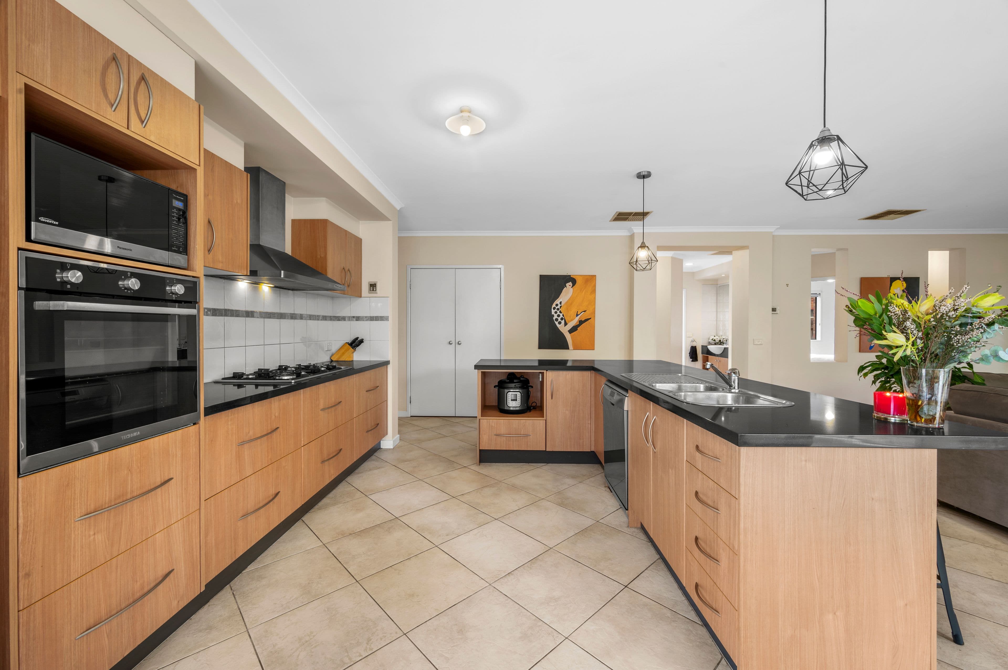 13 Carlyon Close, Melton West VIC 3337, Melton West - Thumbnail 7