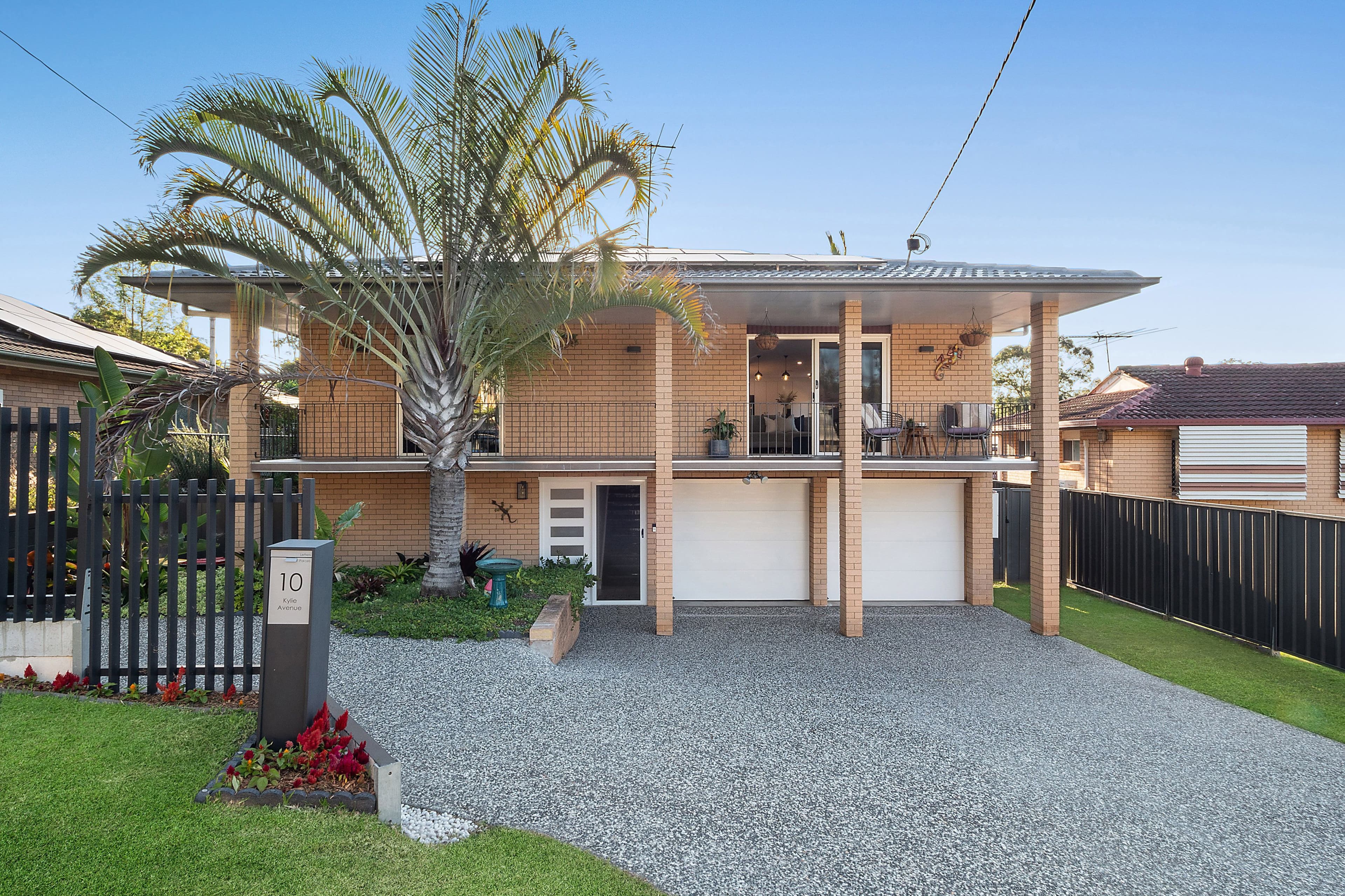 10 Kylie Avenue, Ferny Hills QLD 4055, Ferny Hills - Thumbnail 2