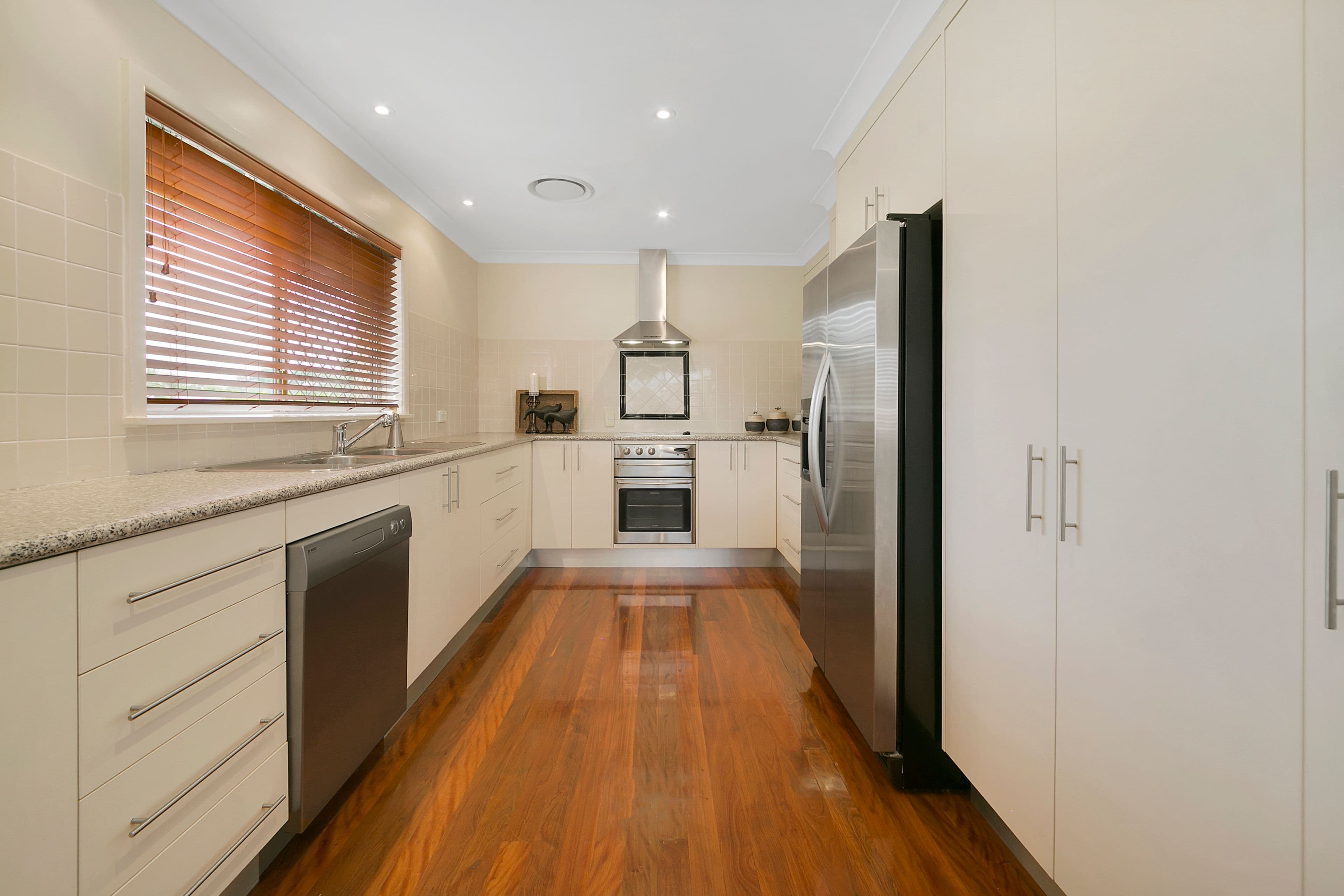 7 Mourilyan Street, Mansfield QLD 4122, Mansfield - Thumbnail 4