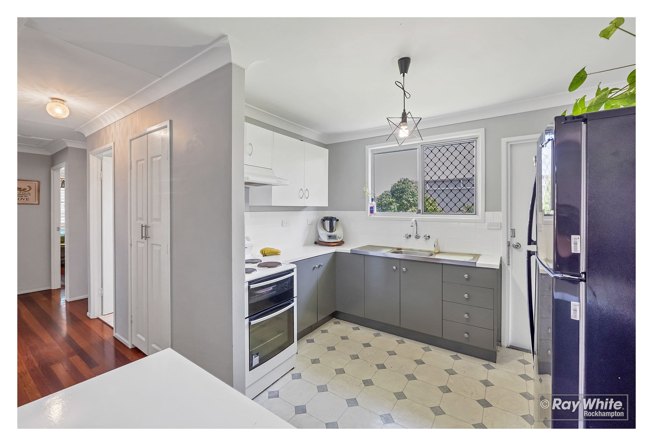 227 Farm Street, Kawana QLD 4701, Kawana - Thumbnail 5