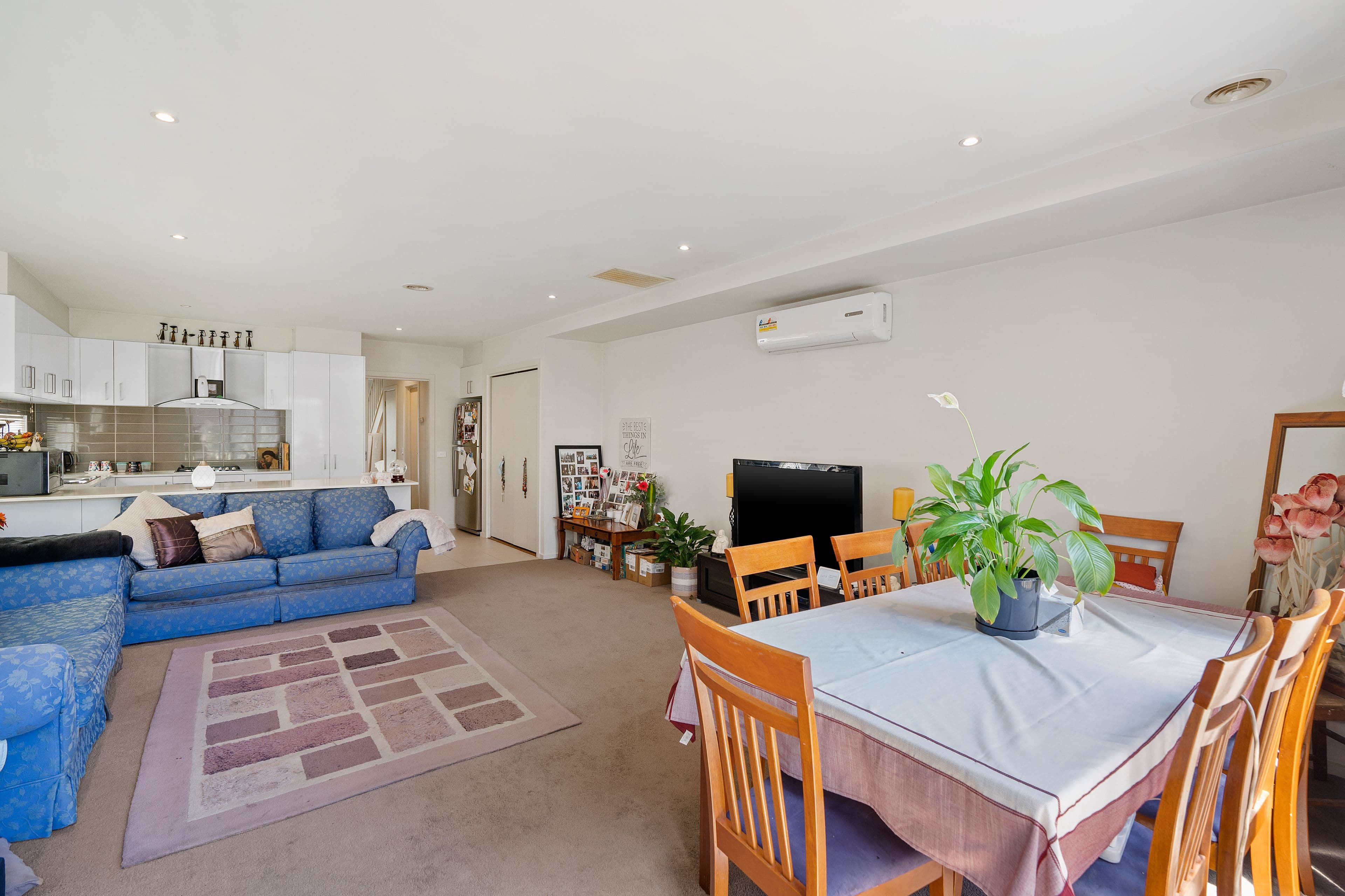 1 Wisteria Close, Kilsyth VIC 3137, Kilsyth - Thumbnail 2