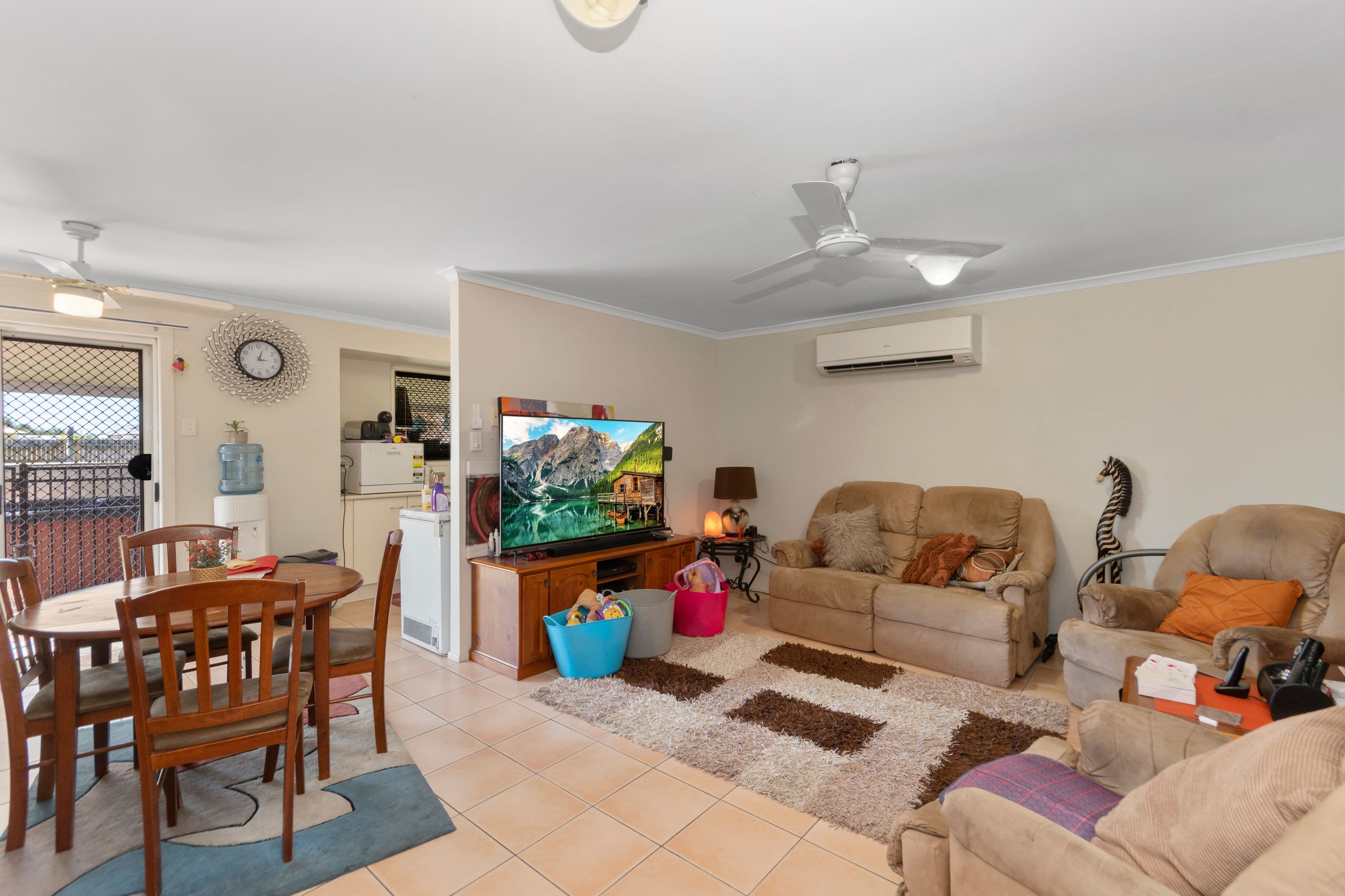 28 Josephine Crescent, Rasmussen QLD 4815, Rasmussen - Thumbnail 2