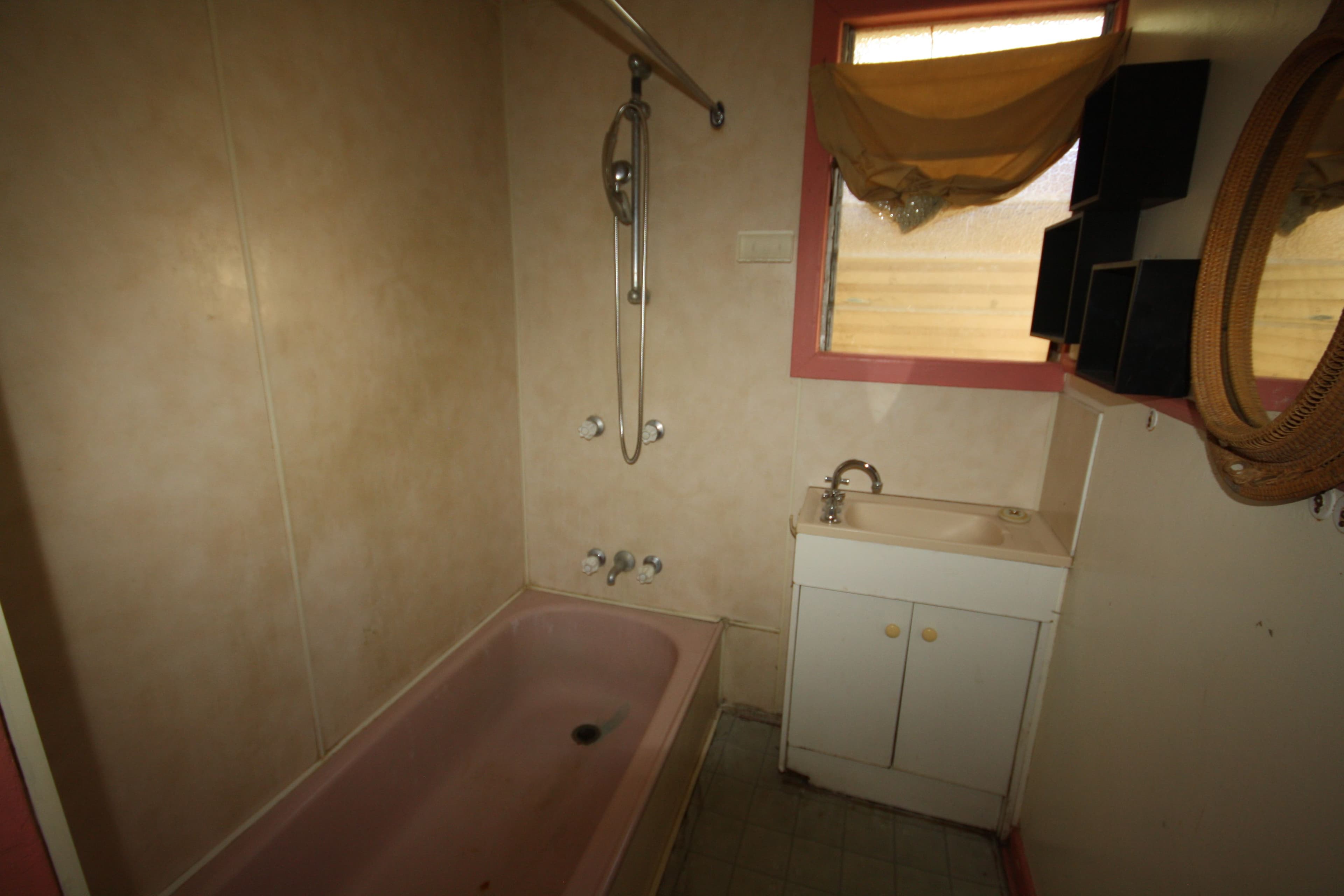 50 Esplanade Street, Eidsvold QLD 4627, Eidsvold - Thumbnail 7