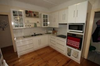 18 Cairns Street, THE RANGE QLD 4700, The Range - Thumbnail 5