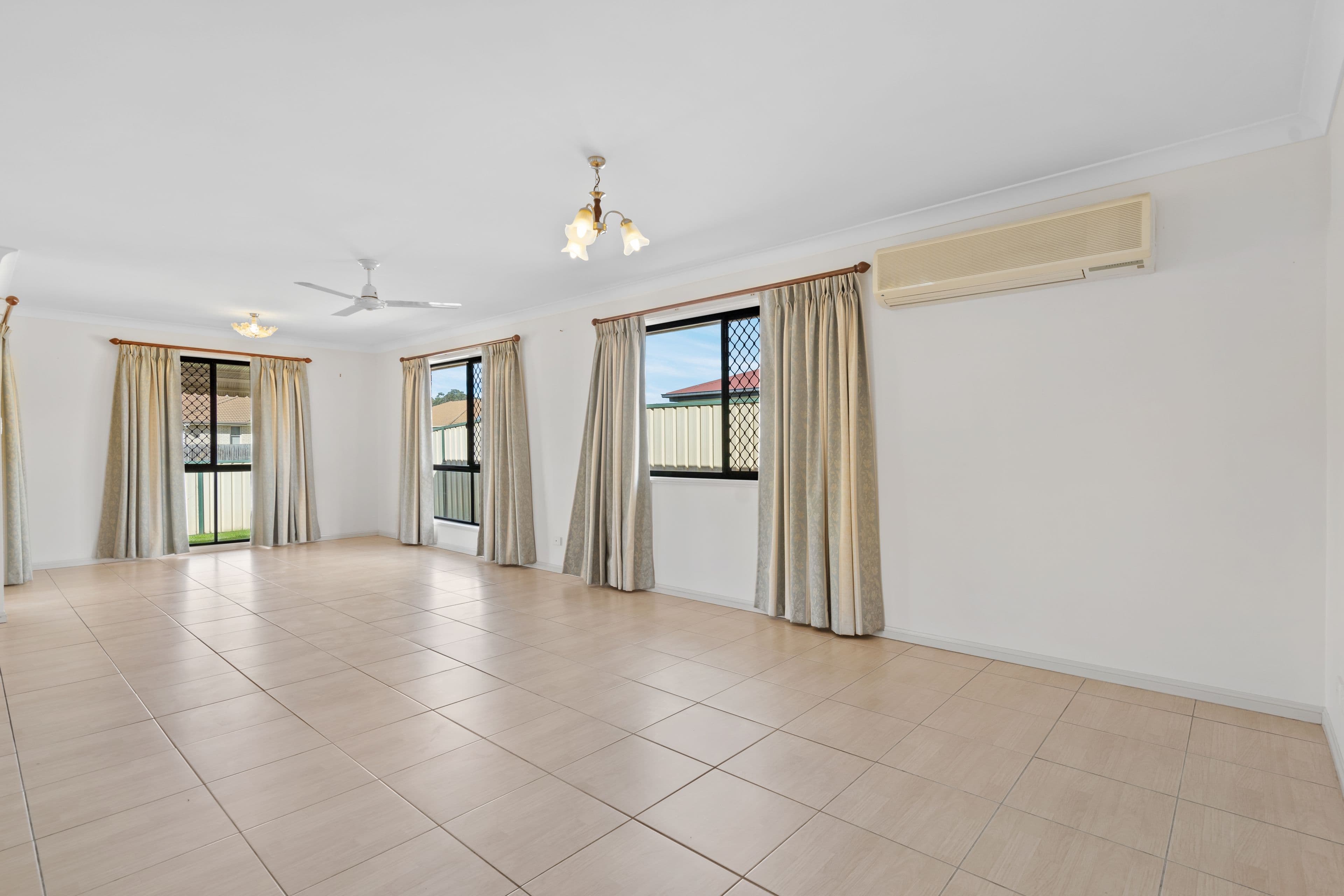 12 Paperbark Close, Laidley QLD 4341, Laidley - Thumbnail 4