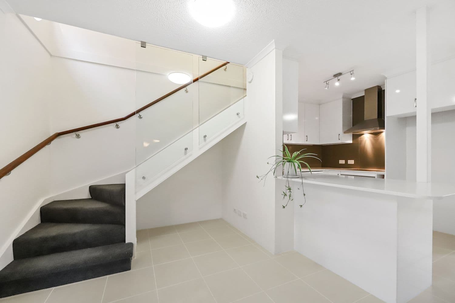 27 Brassey Street, Fairfield QLD 4103, Fairfield - Thumbnail 5