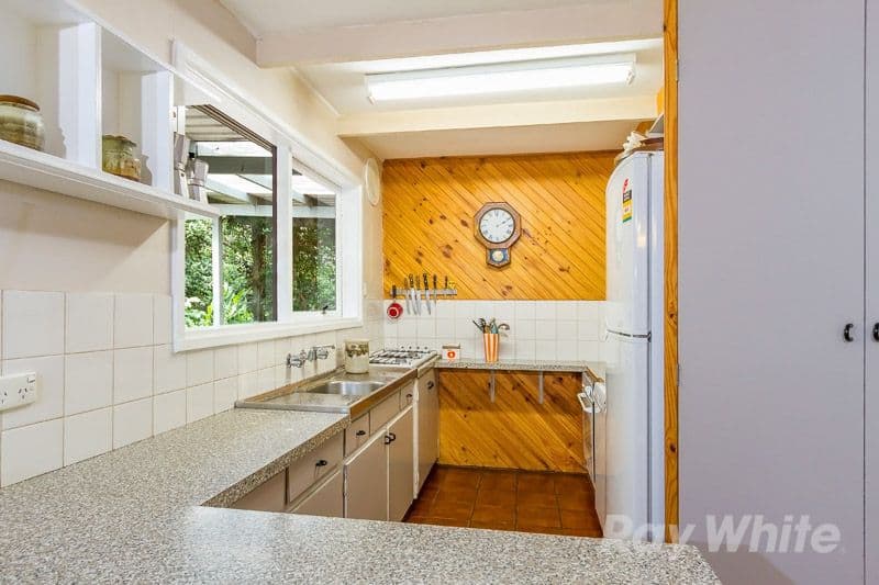 42 Ternes Road, UPWEY VIC 3158, Upwey - Thumbnail 2