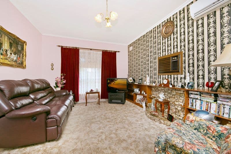 19 Nitschke Street, ELIZABETH GROVE SA 5112, Elizabeth Grove - Thumbnail 2