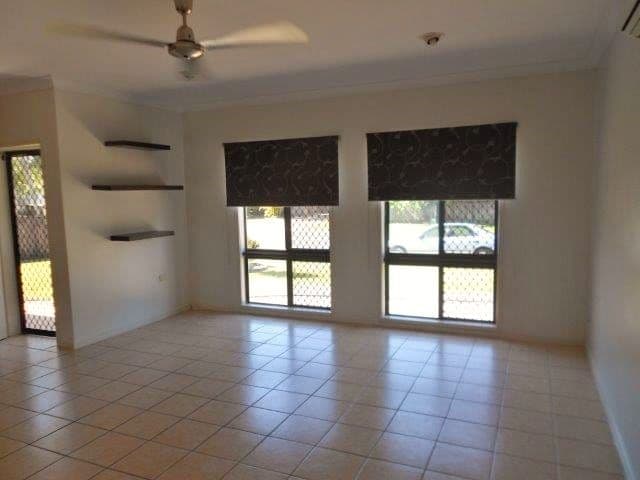 9 Idalia Street, MOUNT SHERIDAN QLD 4868, Mount Sheridan - Thumbnail 4