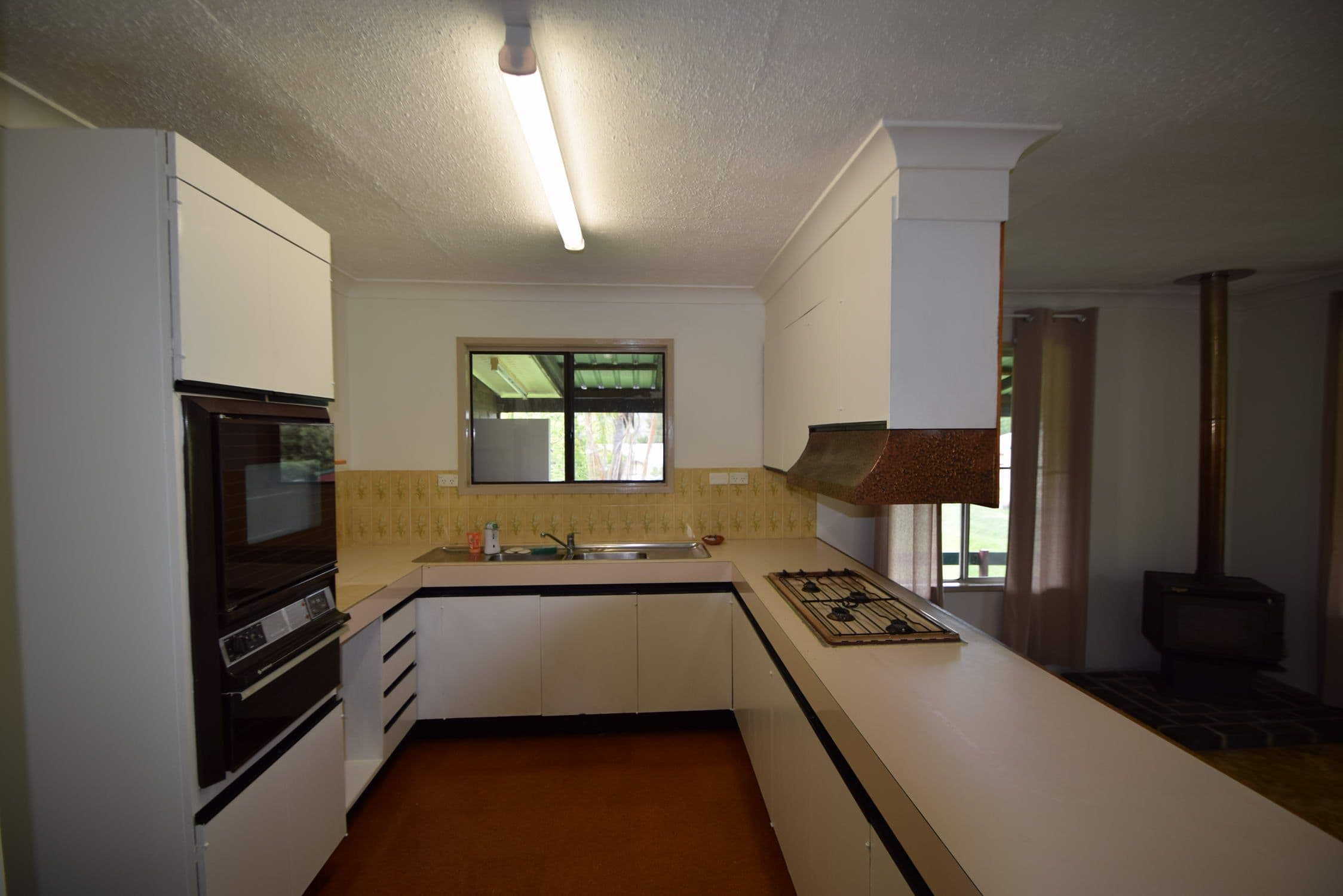 32 Down Street, Esk QLD 4312, Esk - Thumbnail 4