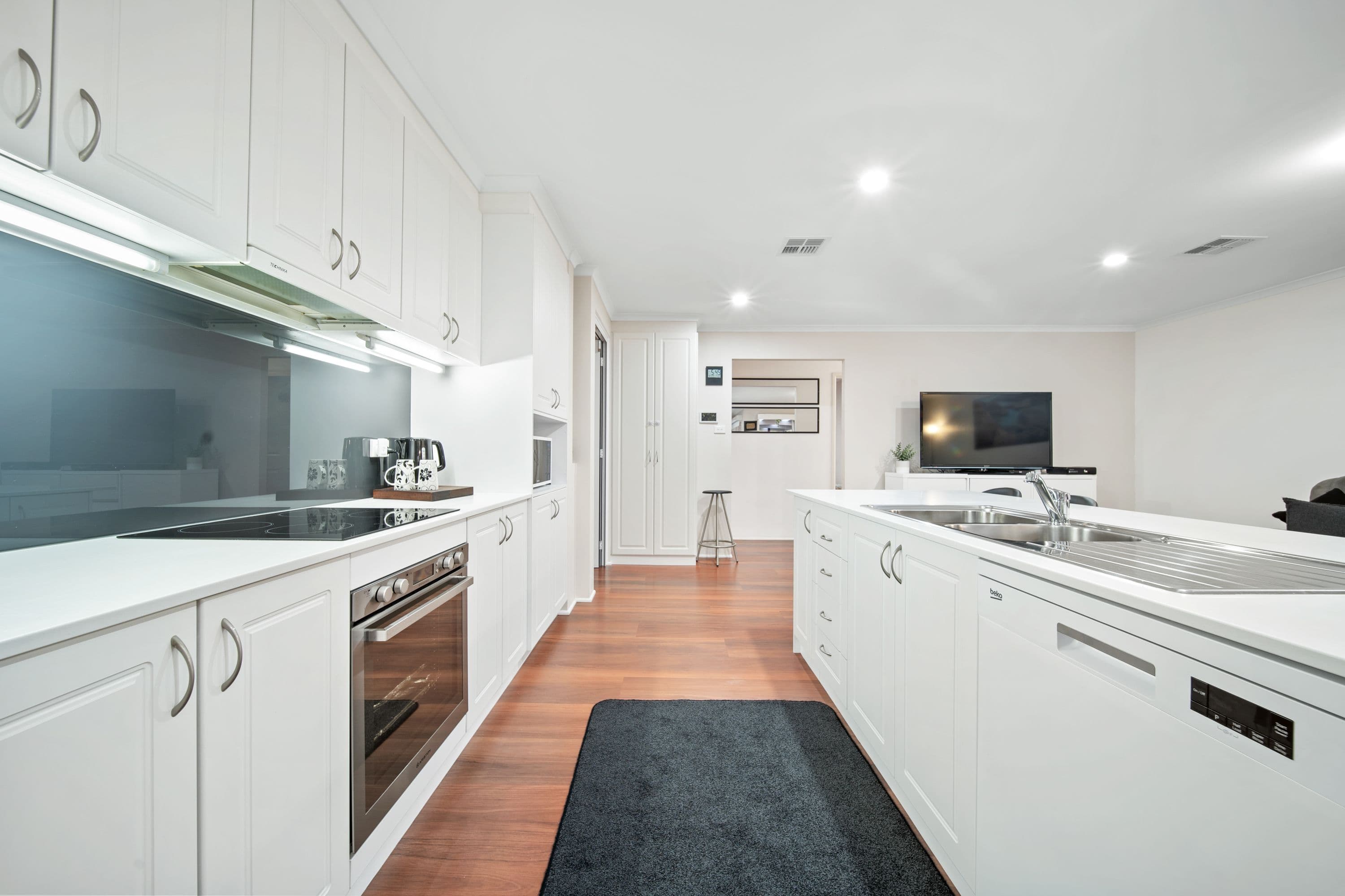 11 Coolgardie Street, Dunlop ACT 2615, Dunlop - Thumbnail 7