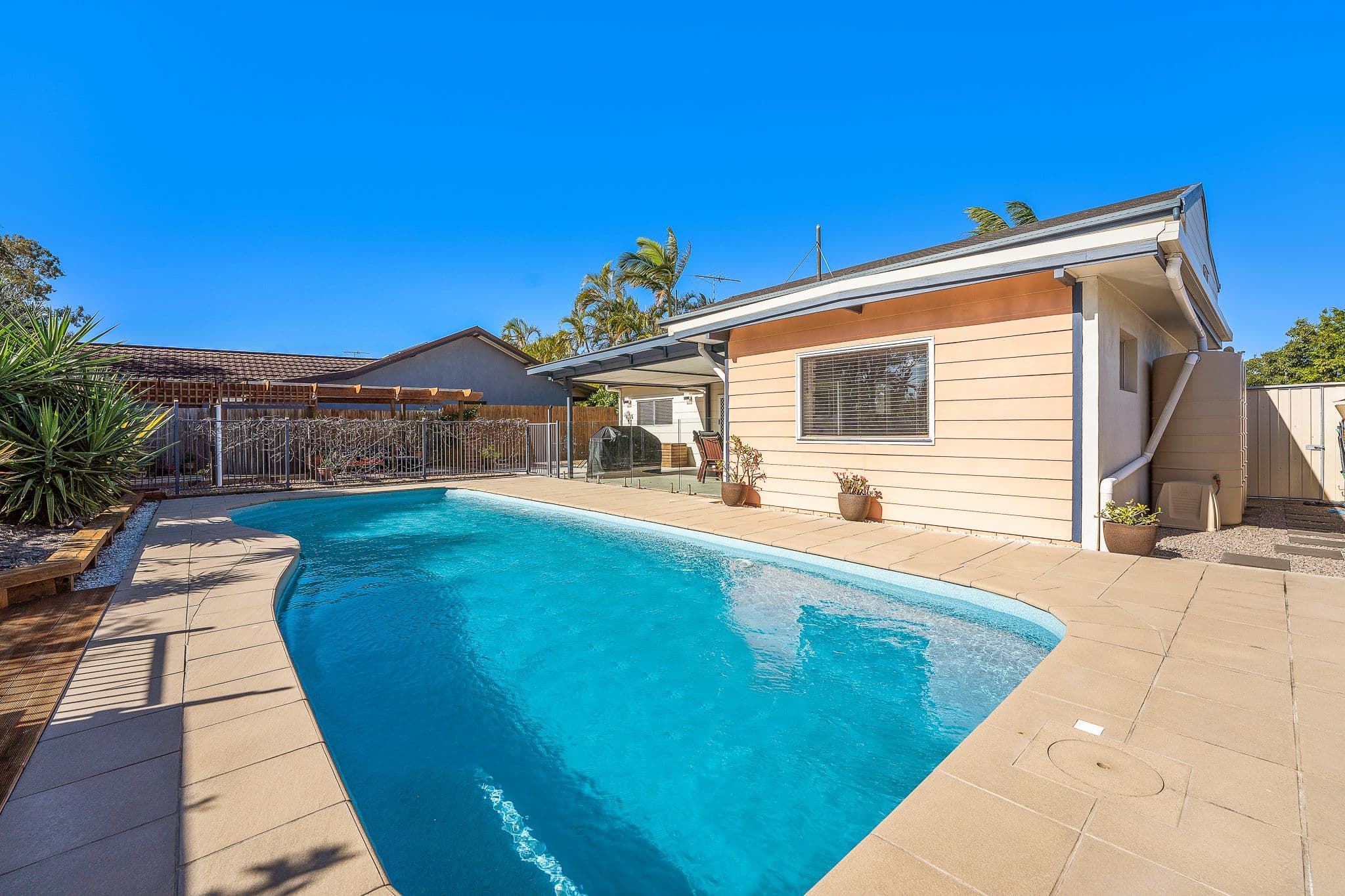 12 Vista Court, Newport QLD 4020, Newport - Image 1