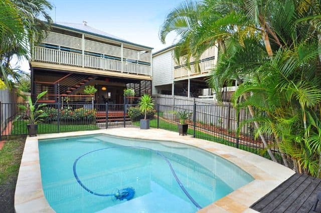50 Lodge Road, WOOLOOWIN QLD 4030, Wooloowin - Thumbnail 2