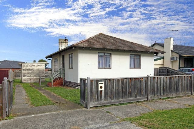 33 Clingin Street, Reservoir VIC 3073, Reservoir - Image 1